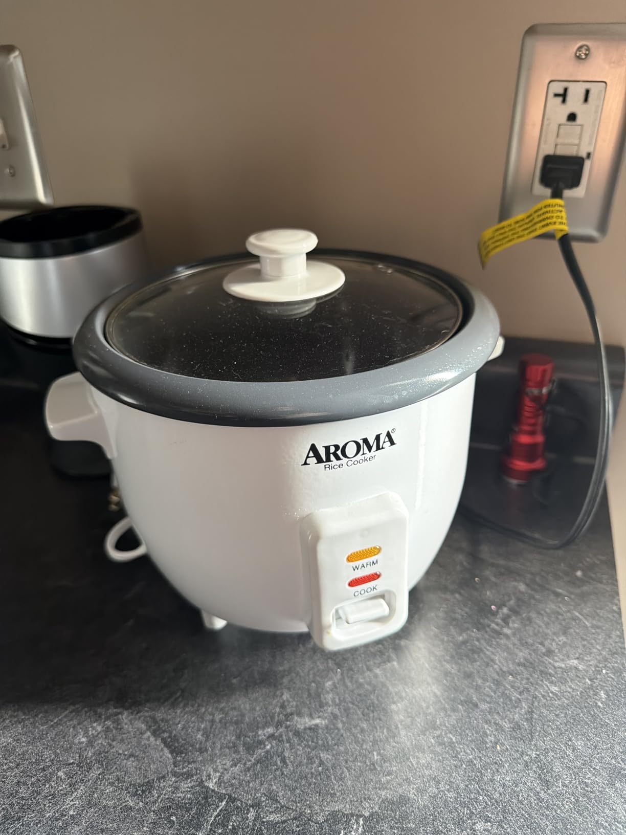 AROMA® Rice Cooker, 3-Cup (Uncooked) / 6-Cup (Cooked), Small Rice Cooker, Oatmeal Cooker, Soup Maker, Auto Keep Warm, 1.5 Qt, White, ARC-363NG customer photo 1