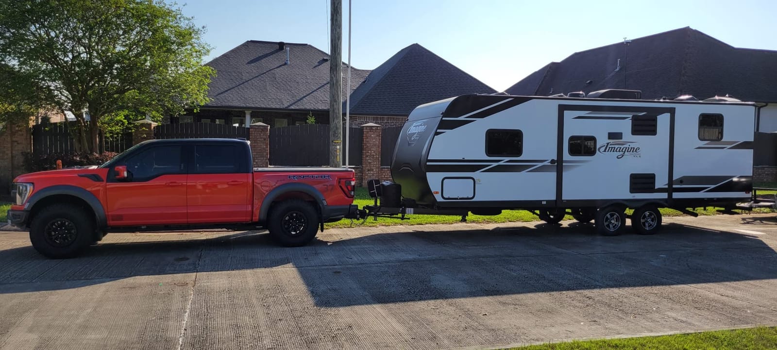 CURT 17500 TruTrack 4P Weight Distribution Hitch with Sway Control, 10K customer photo 1