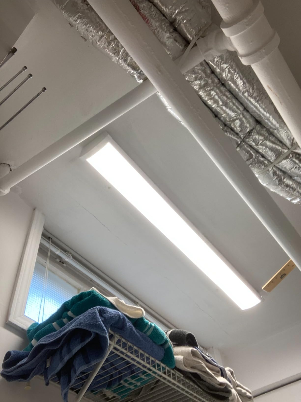 Lithonia Lighting 4' Low-Profile LED Wraparound Light Fixture, 4000K, 120V customer photo 2