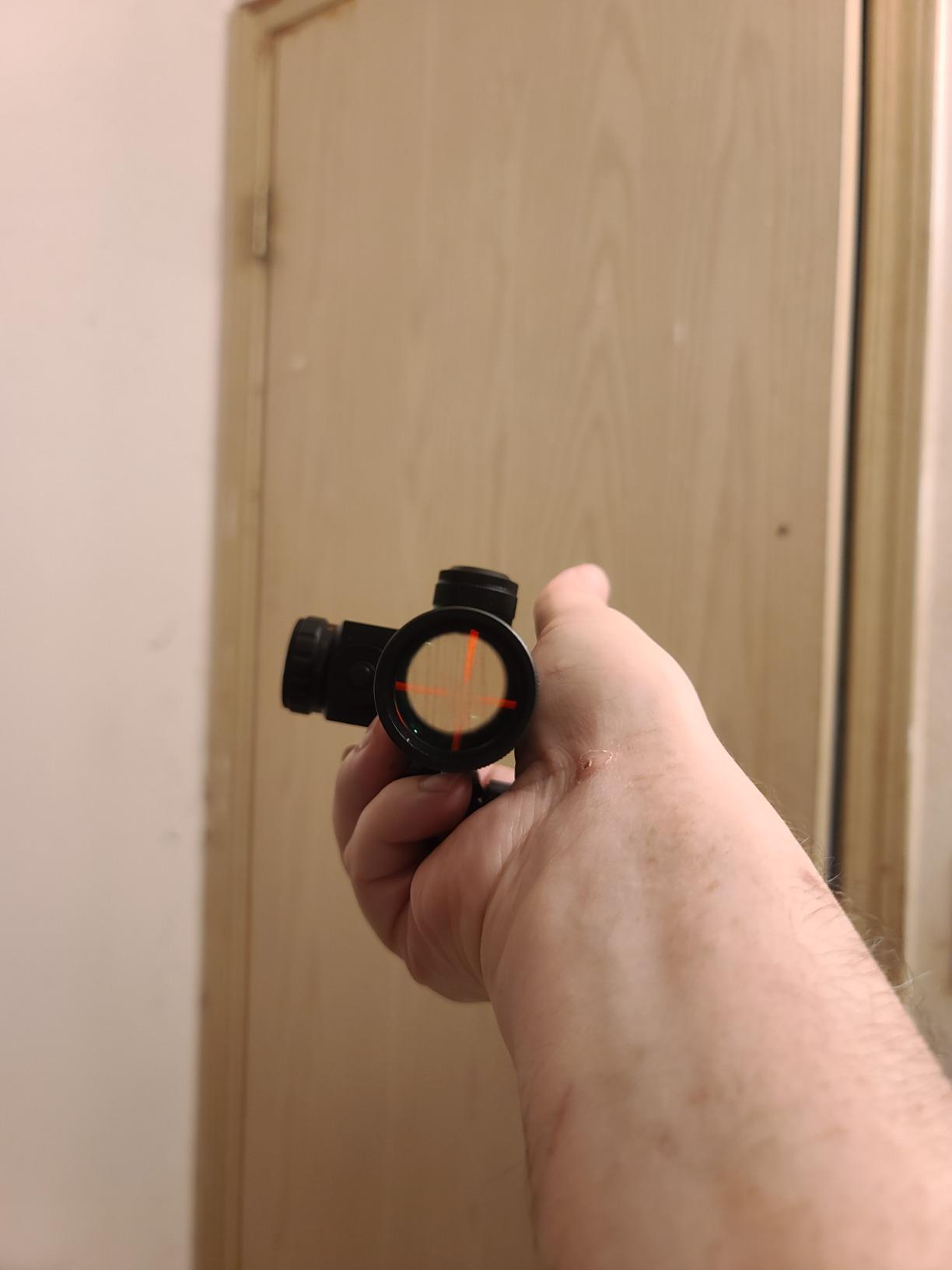 CVLIFE 2.5-10x40e Red & Green Illuminated Scope with 20mm Mount customer photo 2