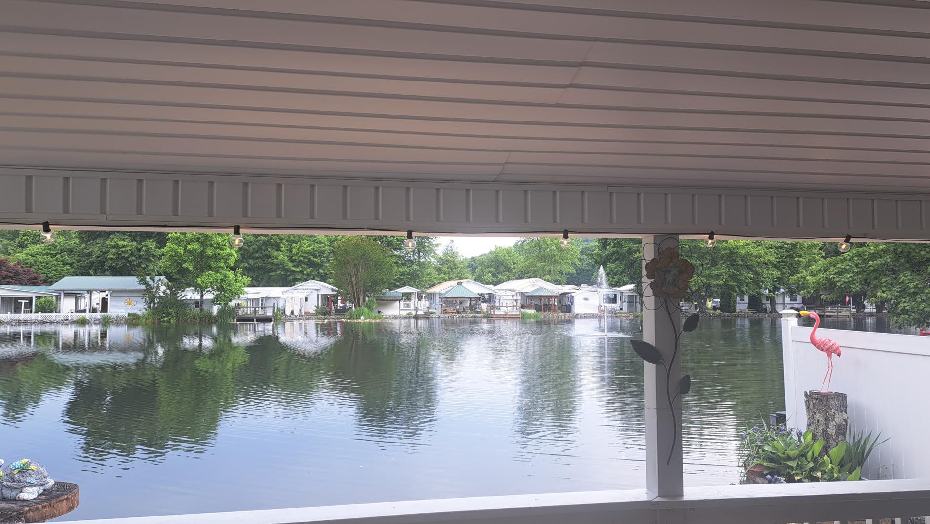 Brightown Outdoor String Lights, 29FT G40 LED IP65 Waterproof Patio Lights customer photo 1