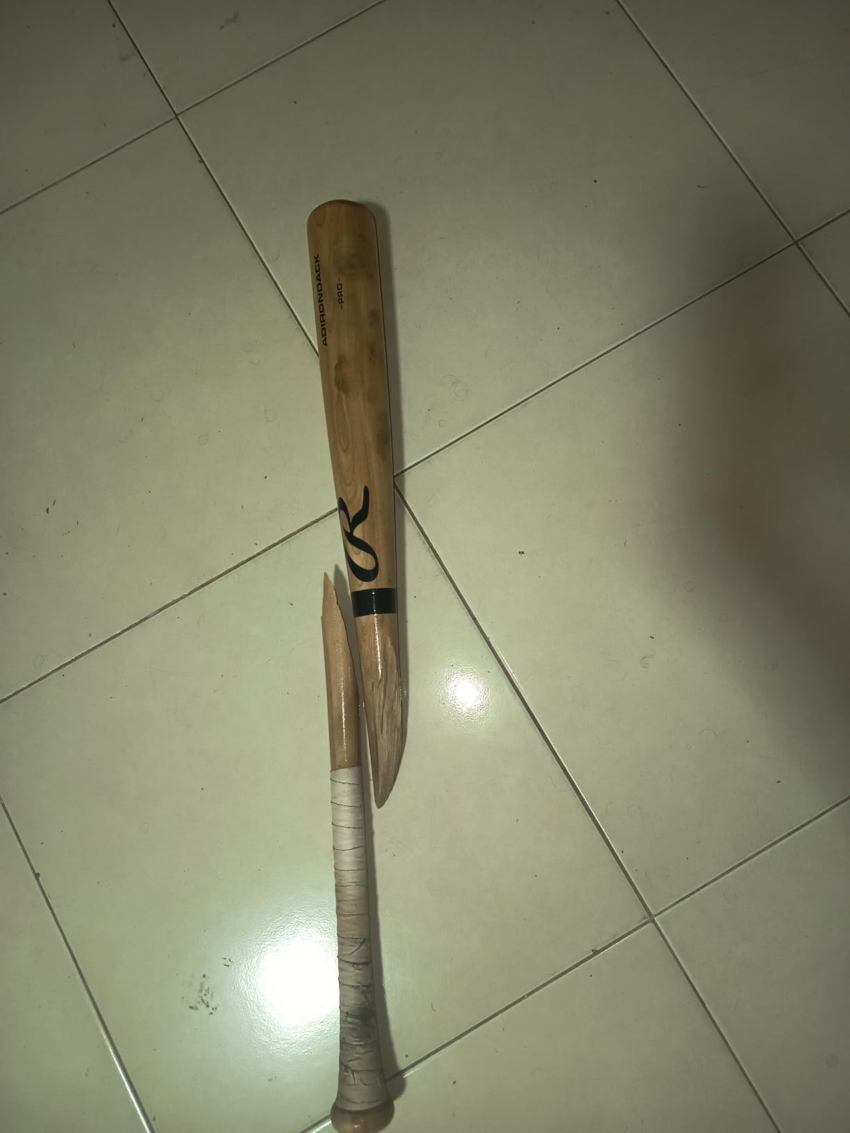 Rawlings| Adirondack Wood Baseball Bat | Multiple Sizes & Colors customer photo 1