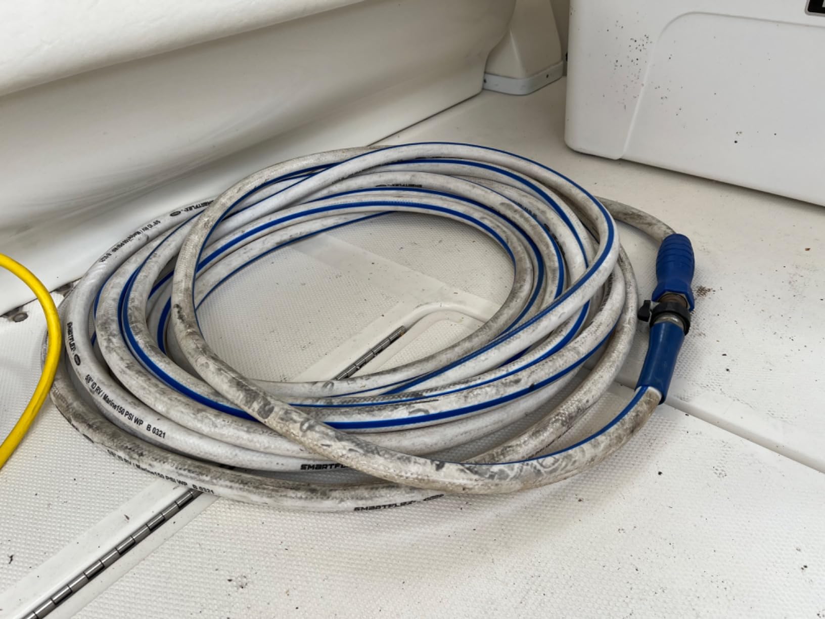 SmartFlex RV/Marine Water Hose, 5/8 in. x 25 ft., Hybrid, White - HSFRV525 customer photo 1