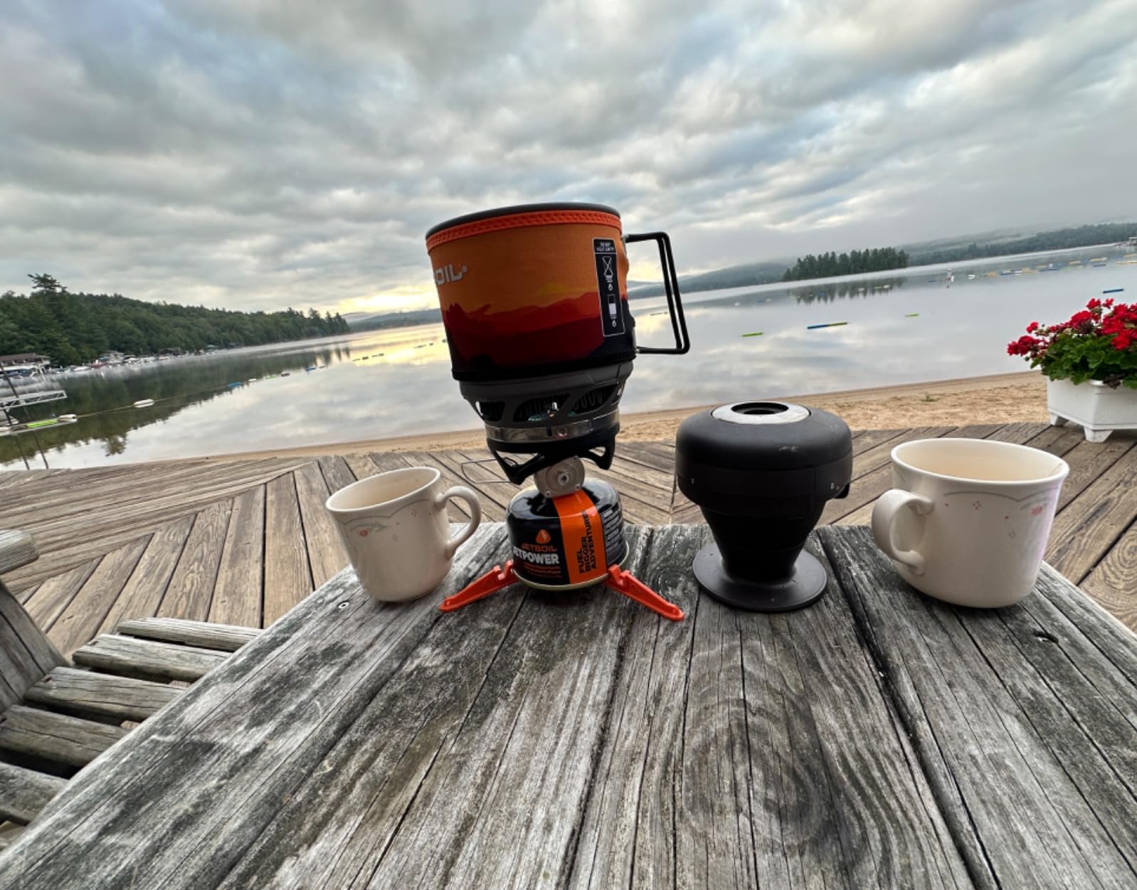 Jetboil MiniMo Camping and Backpacking Stove Cooking System with Adjustable Heat Control customer photo 1
