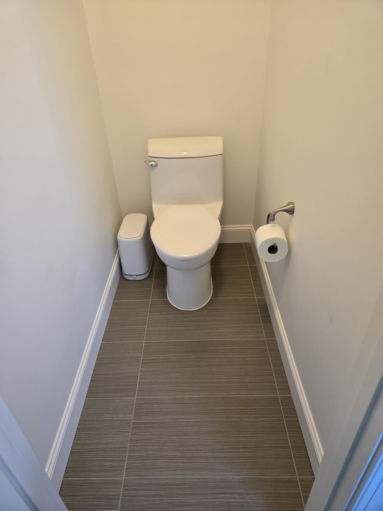 American Standard 2004314.020 Champion 4 One-Piece Toilet with Toilet Seat, Elongated Front, Standard Height customer photo 2