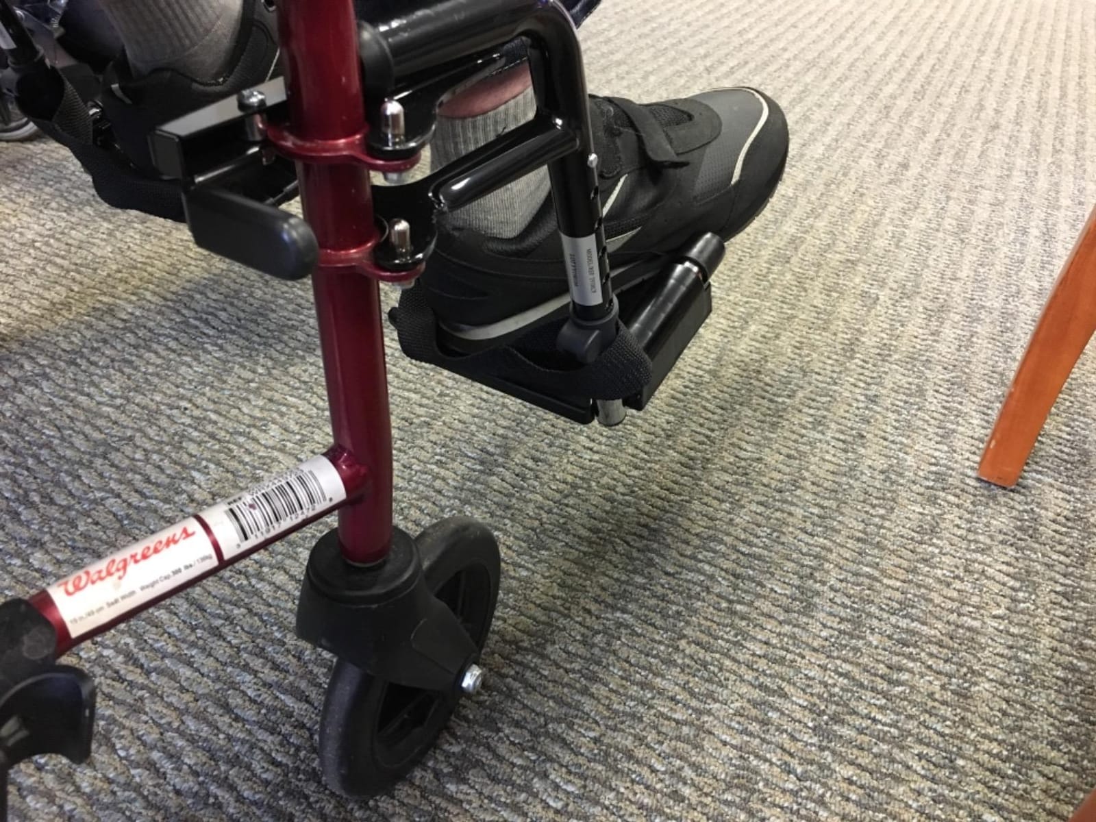 Invacare T93HCP Wheelchair Hemi Footrest with Composite Footplate and Heel Loop for Wheelchair, Pair customer photo 2