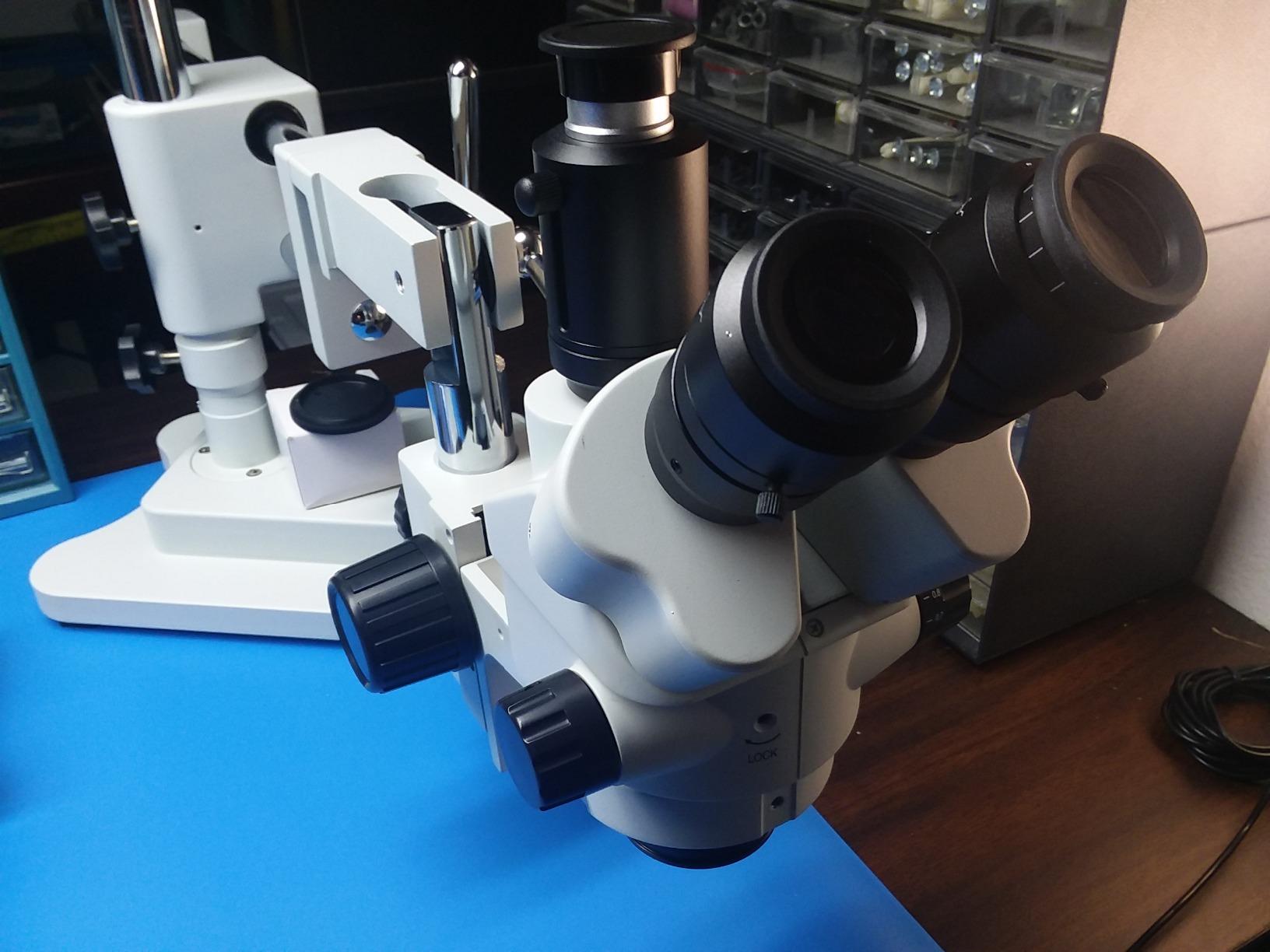 AmScope SM-4NTP 45X Simul-Focal Stereo Lockable Zoom Microscope on Dual customer photo 2