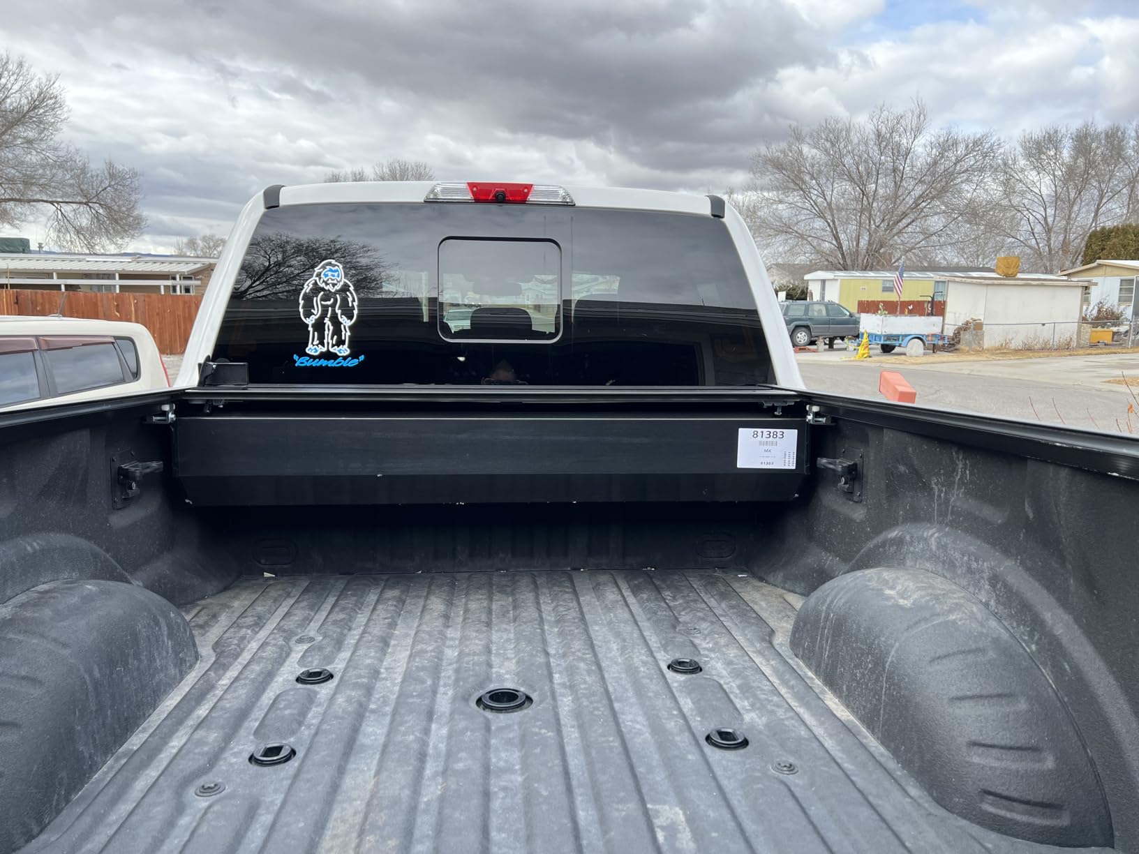 RealTruck Retrax RetraxPRO MX Retractable Truck Bed Tonneau Cover | 80383 | Fits 2017 - 2024 Ford F-250/350 Super Duty 6' 10