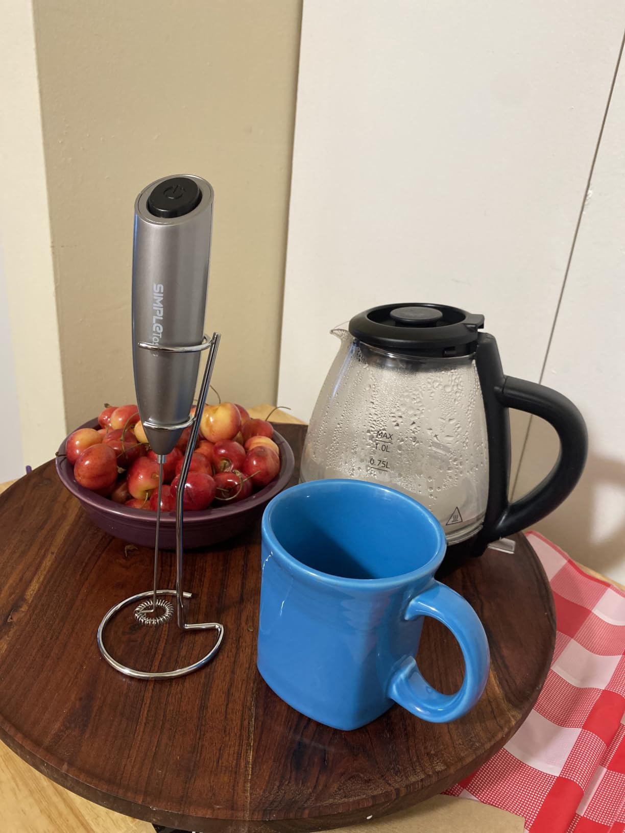 SIMPLETASTE Milk Frother Handheld Electric Foam Maker Battery Operated customer photo 2