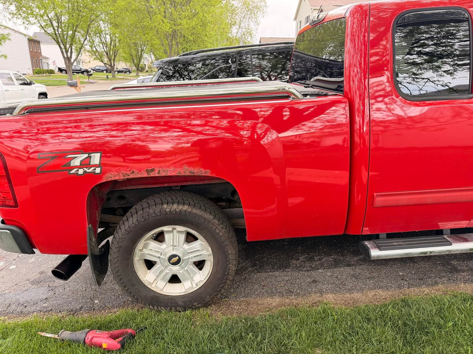 Tyger Auto Fender Flare Compatible with 2007-2013 Chevy Silverado 1500 2500 3500HD (Not Fit 07 Classic) 6.5' & 8' Bed, Fine-Textured Black Paintable Factory Style 4pc | TG-FF6C4288 customer photo 1