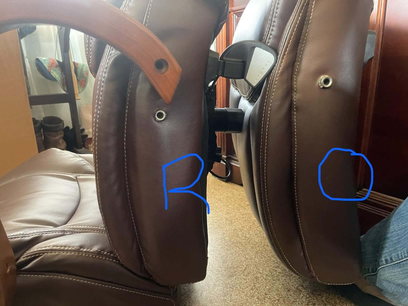 La-Z-Boy Big and Tall Executive Office Chair Lumbar Support, Leather Chair customer photo 2
