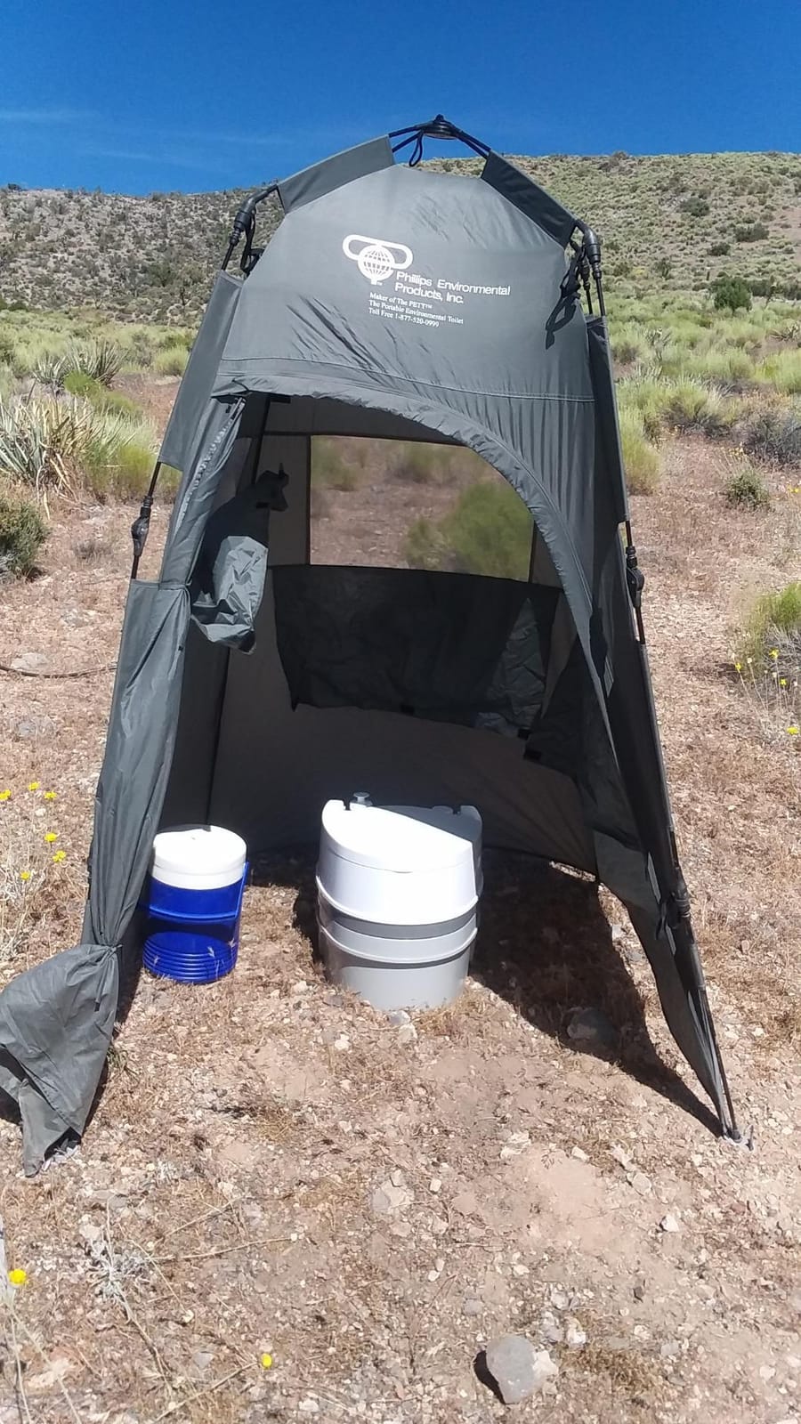 Camco RV Premium Travel Toilet - Features a 5.3-Gallon Detachable Holding Tank, Pump Flush Design & Spring-Loaded Latch (41544) customer photo 1