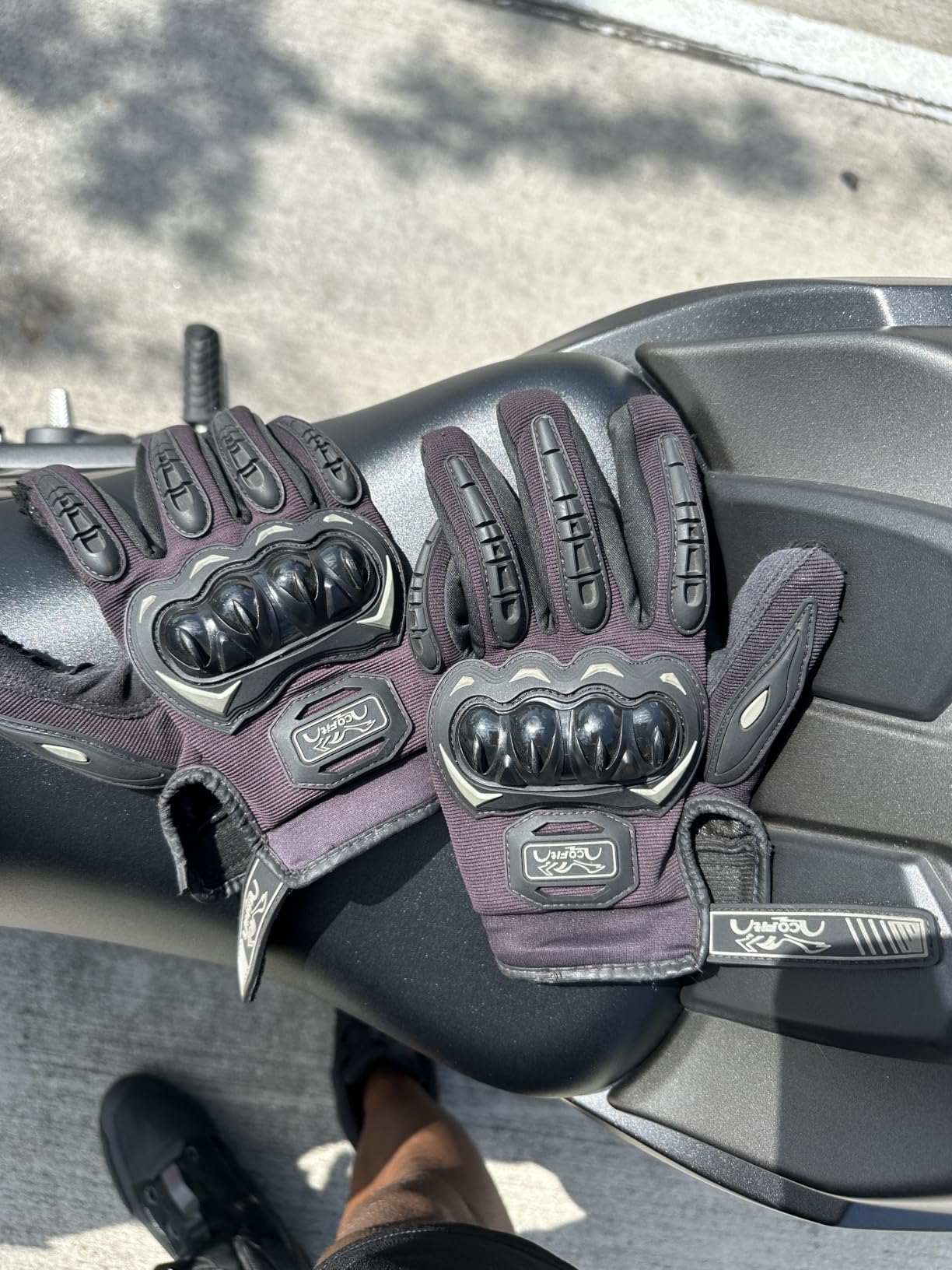 COFIT Motorcycle Gloves Breathable, Touchscreen Motorbike Gloves Anti-Slip with Good Grip Hard Knuckles Protection for Men Women Motocross, BMX ATV MTB Cycling, Road Racing customer photo 1