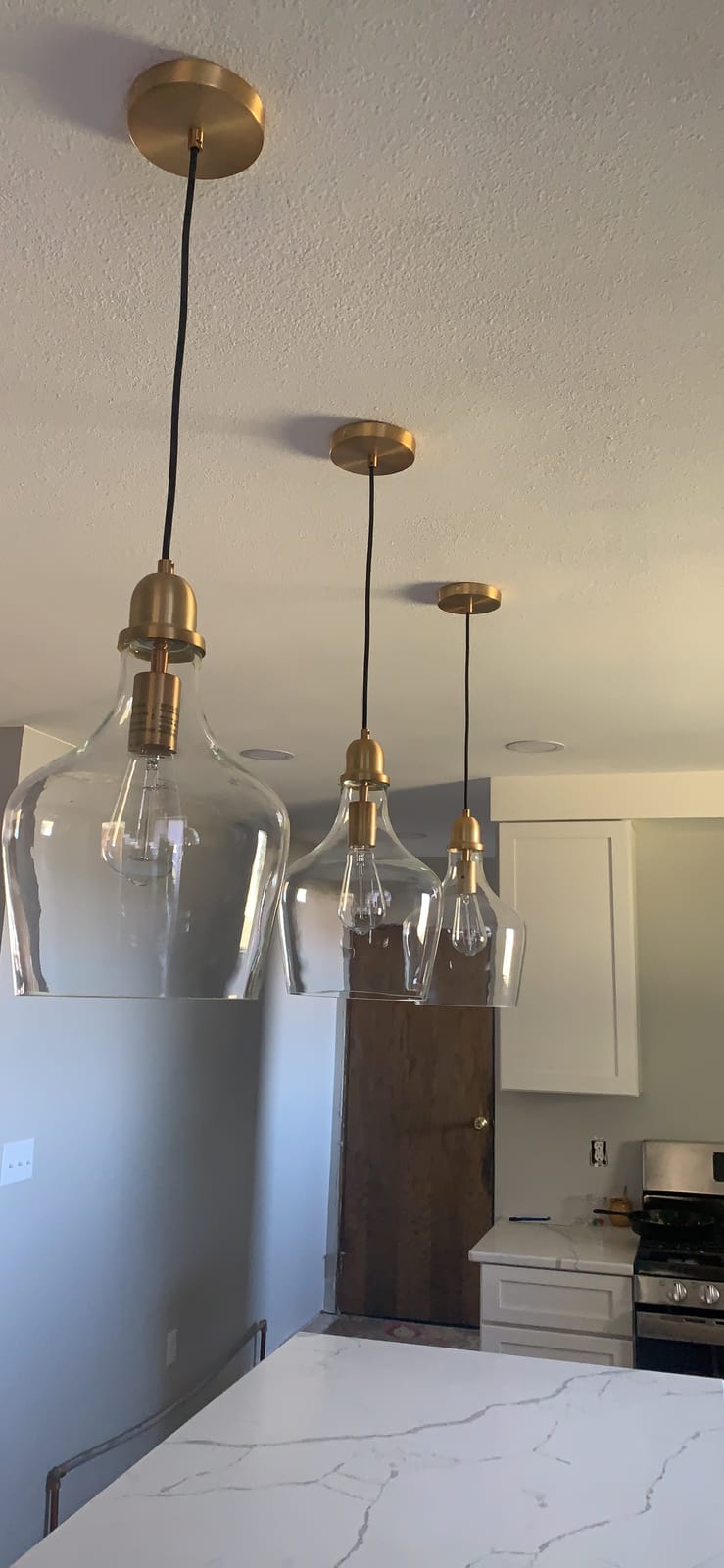 INK+IVY Auburn Pendant Lighting for Dining Room, Industrial Kitchen Lights, Hand-blown Glass Bell Shaped Pendant Light for Kitchen Island, Foyer, Bedroom, 9
