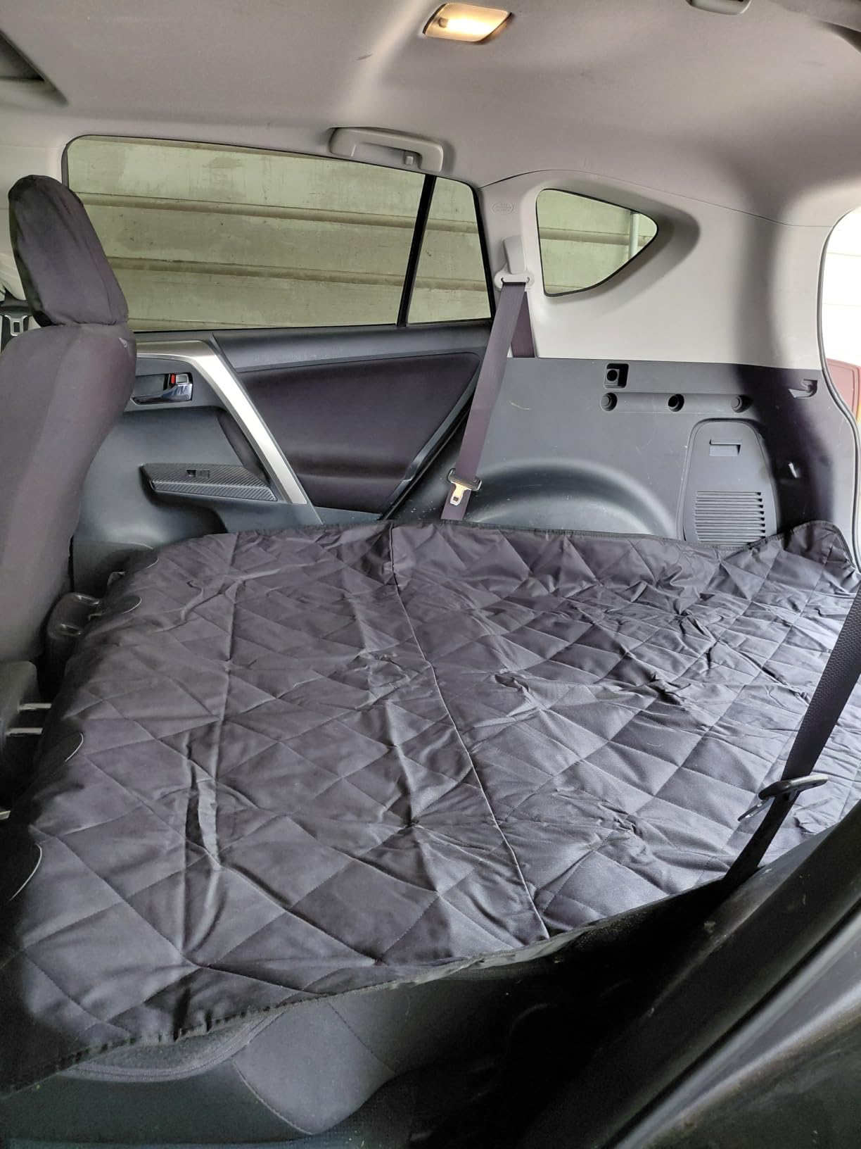 F-color SUV Cargo Liner for Dogs - Trunk Cover with Bumper Flap Protector customer photo 2