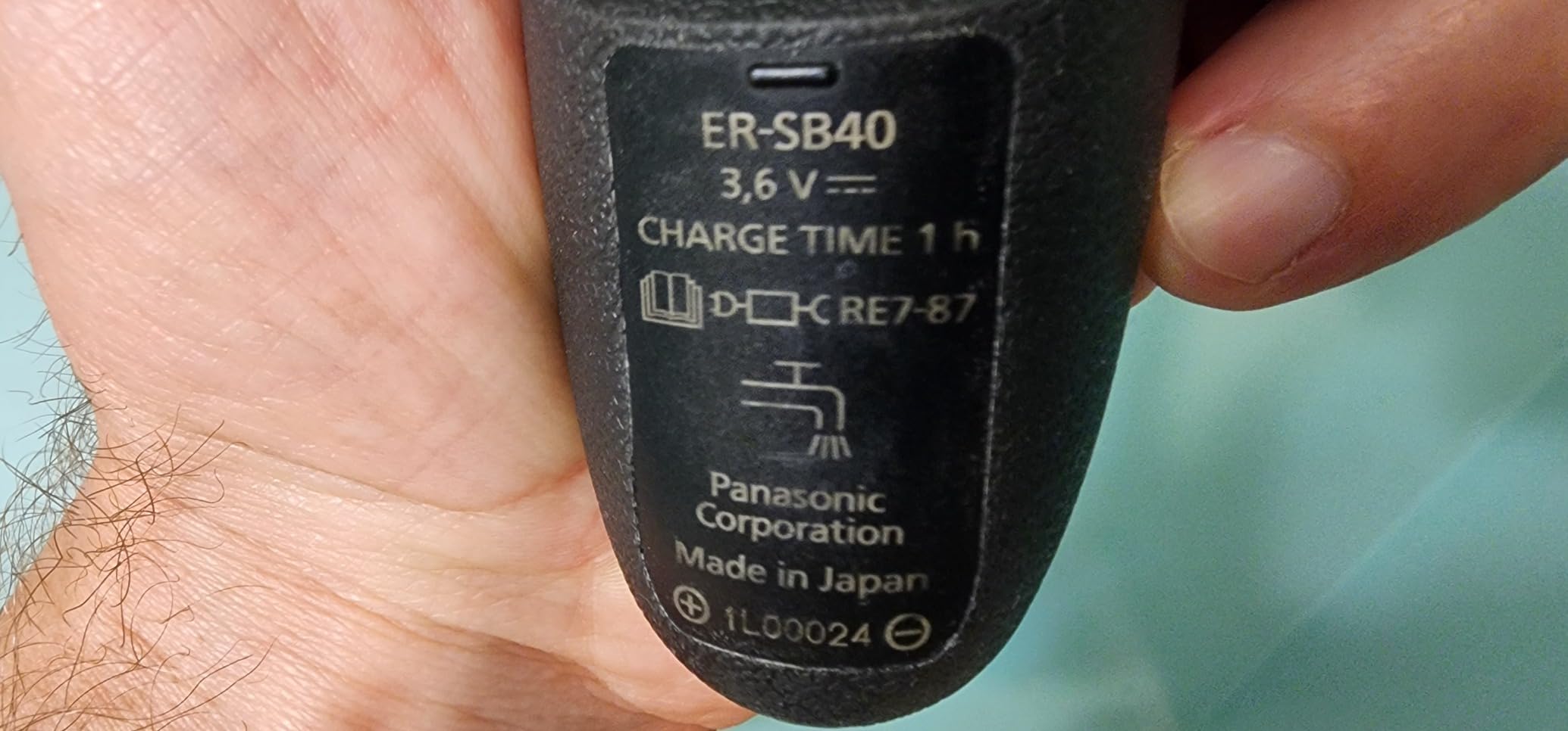 Panasonic Beard Trimmer for Men Cordless Precision Power Hair Clipper with Comb Attachment, 19 Adjustable Settings, Washable, ER-SB40-K, 0.5-10 mm Lengths customer photo 2