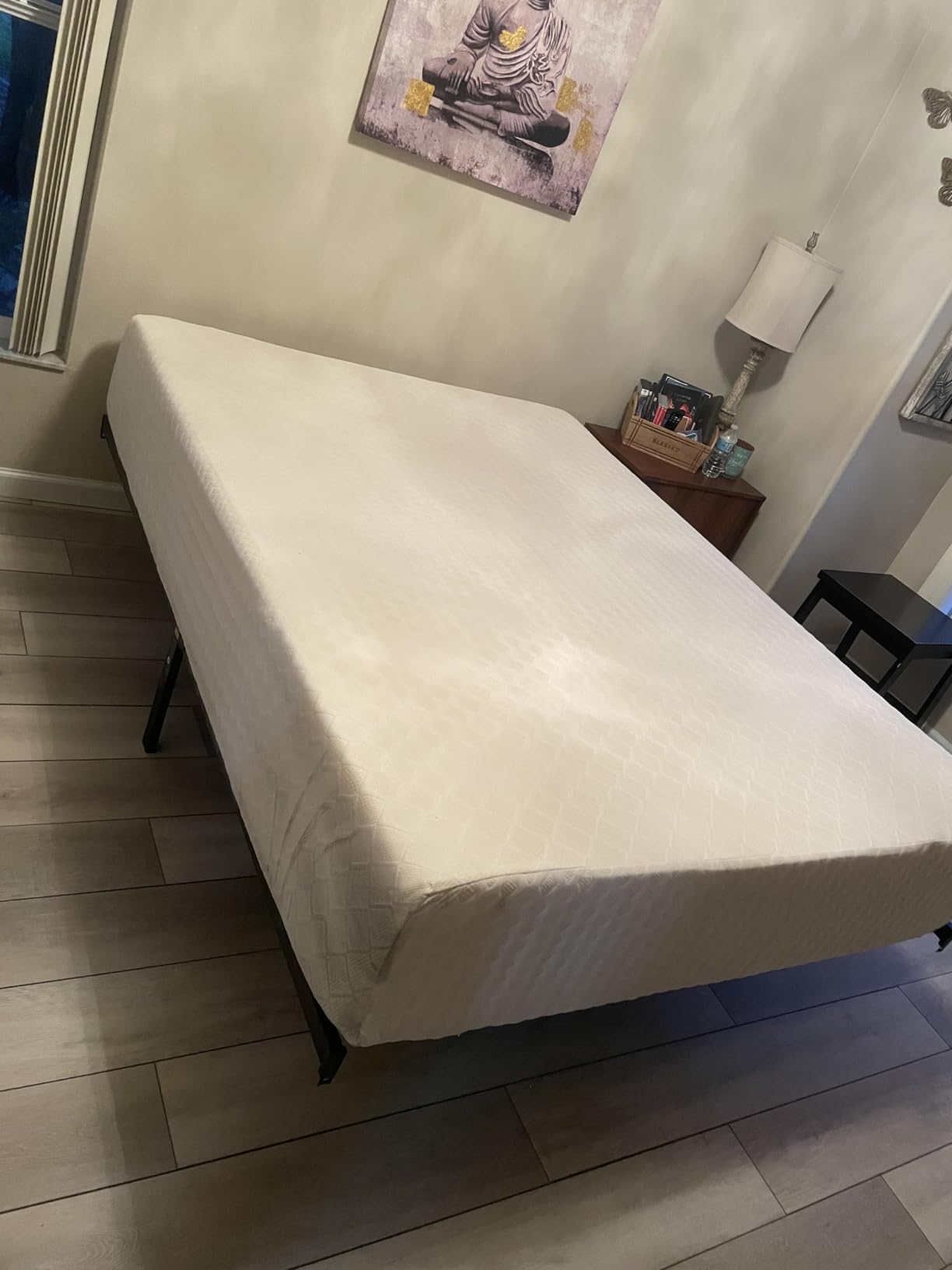 Signature Design by Ashley 12 Inch King Memory Foam Mattress in a Box customer photo 2