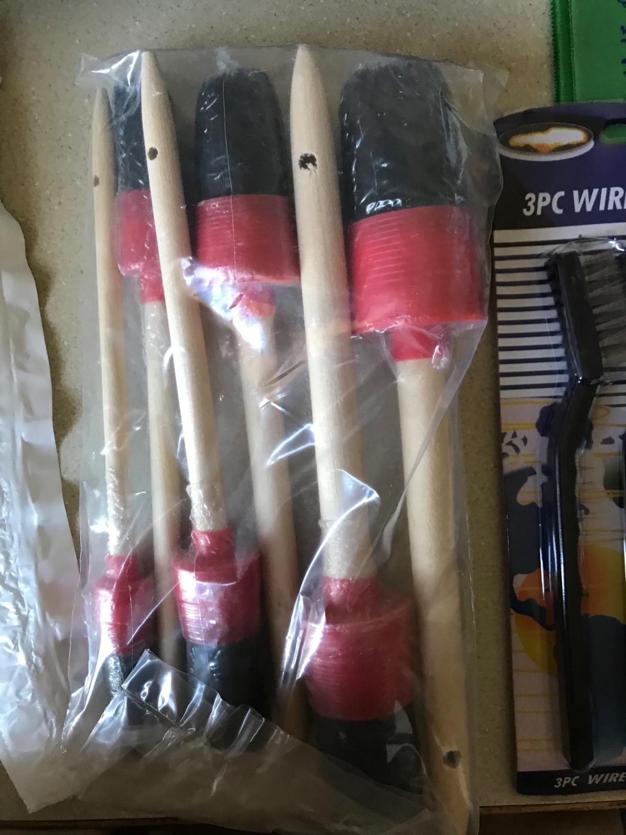 Nurkul 11Pcs Auto Detailing Set, Boar Hair Brushes, Steel Wire & A/C Brushes, Red, Soft Bristles, Wood Handles for Cleaning Interior, Exterior, Leather, 6 Sizes customer photo 2