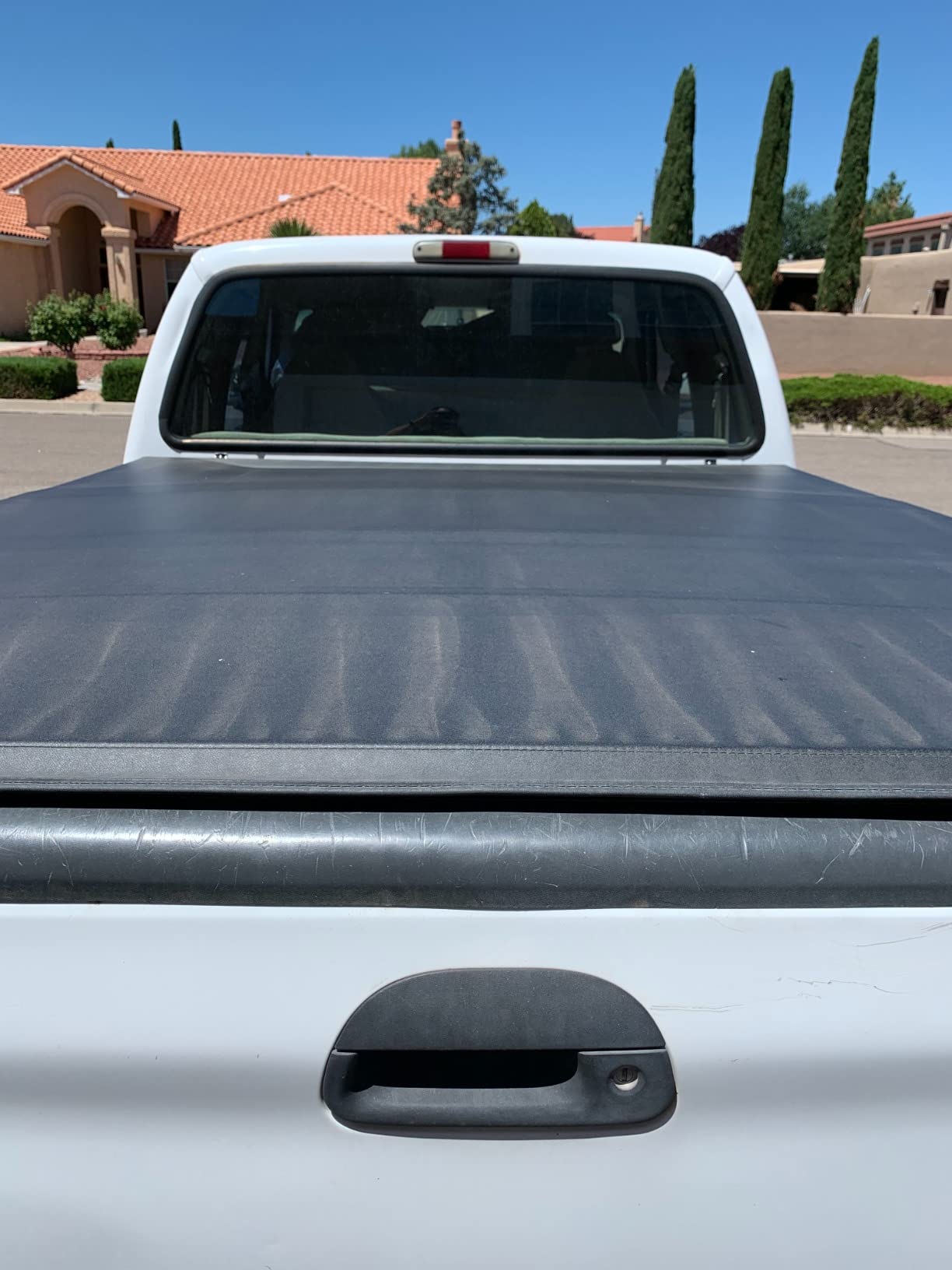 Tyger Auto T3 Soft Tri-fold Truck Bed Tonneau Cover Compatible with 2017-2026 Ford F-250 F-350 Super Duty | 6.75' (82