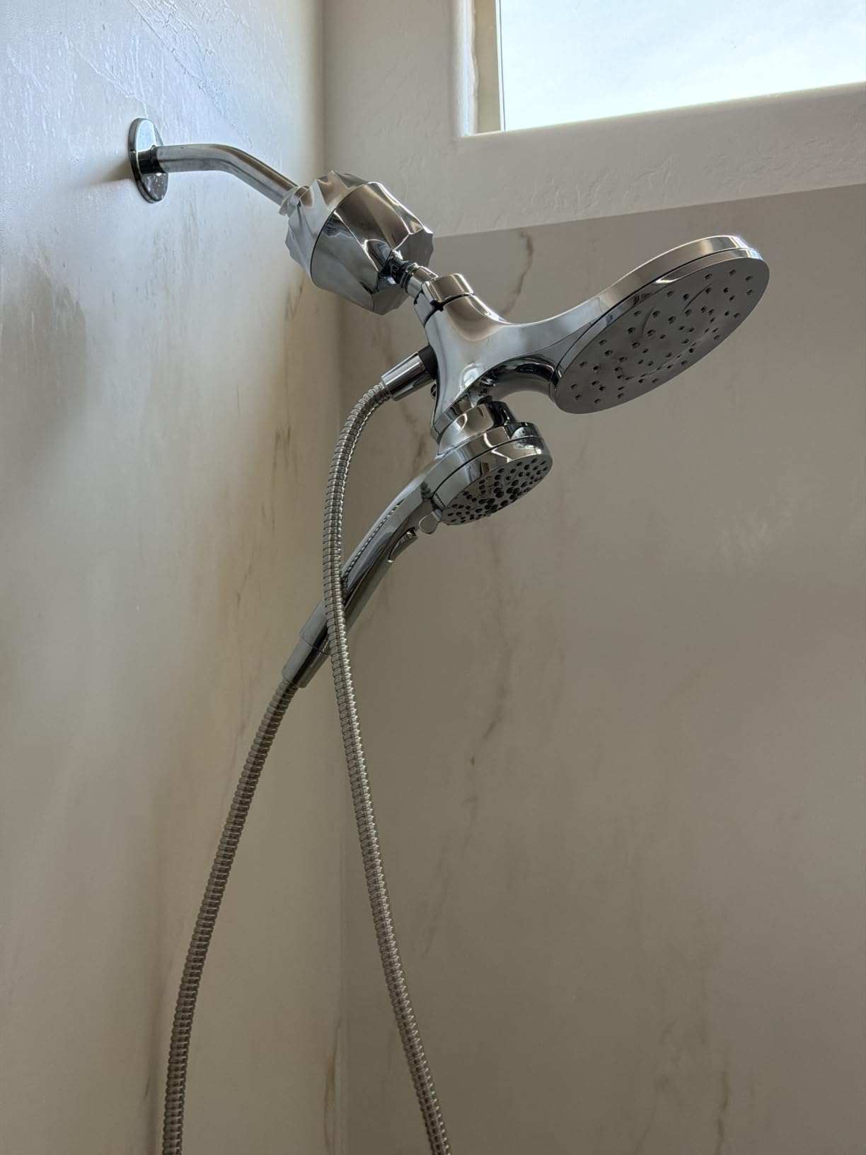 Moen 26009 Engage Magnetix Chrome 2-in-1 Rain Shower Head & Handshower customer photo 1