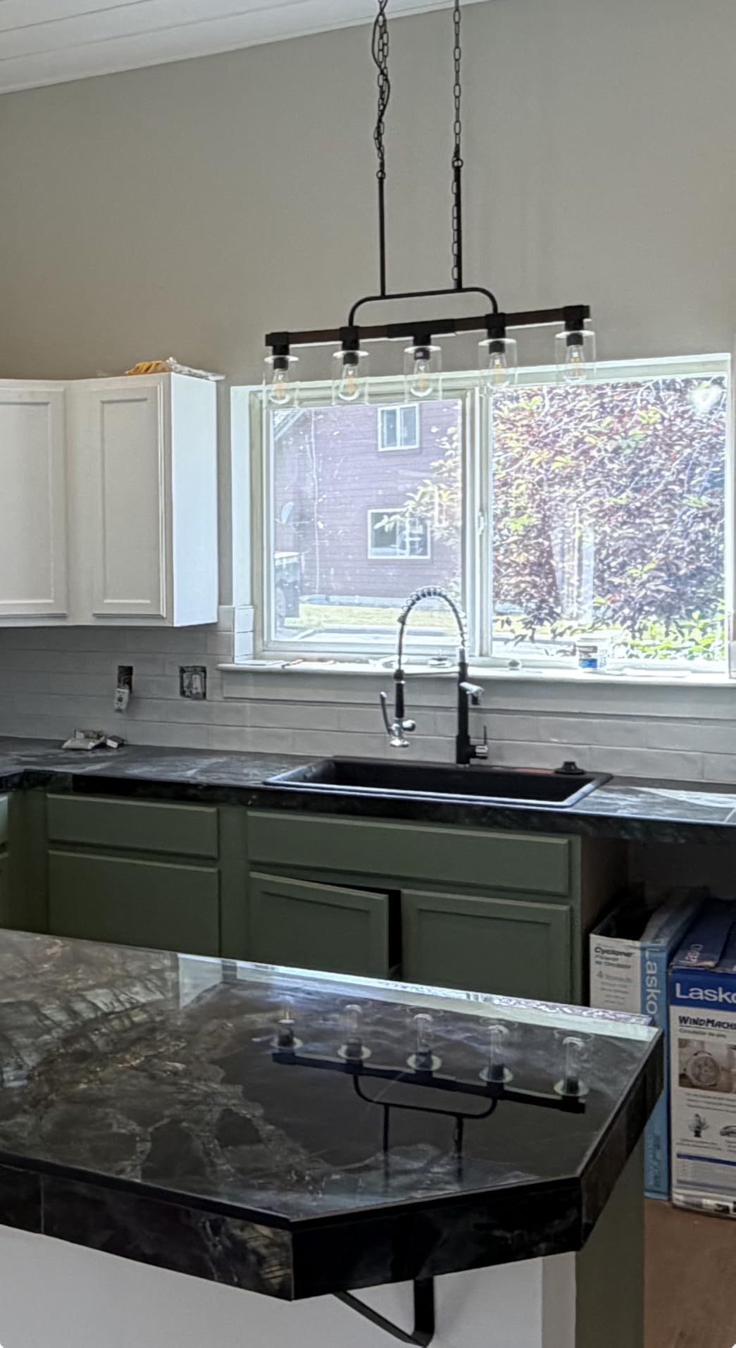 Fapully Commercial Pull Down Kitchen Sink Faucet with Sprayer Brushed Nickel customer photo 1