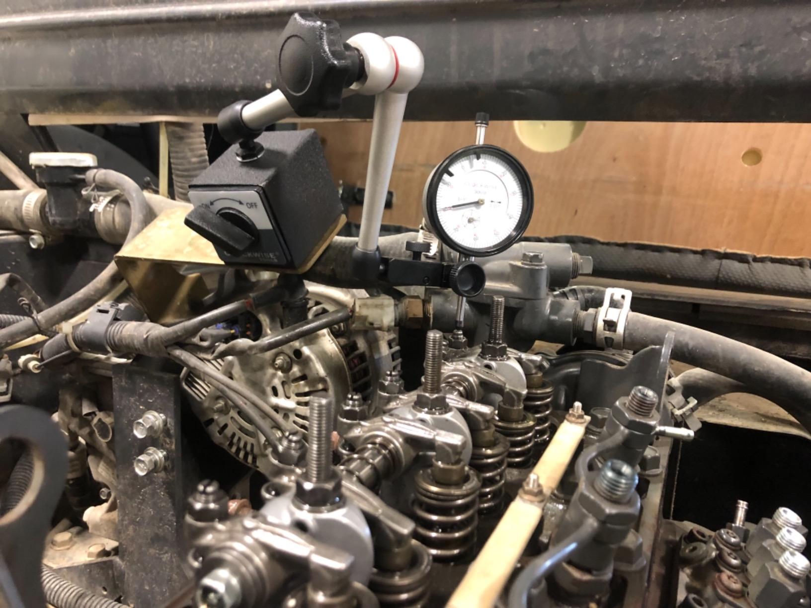 Clockwise Tools Dial Indicator with Magnetic Base Holder Stand, DIMR-0105 0-1 inch customer photo 1