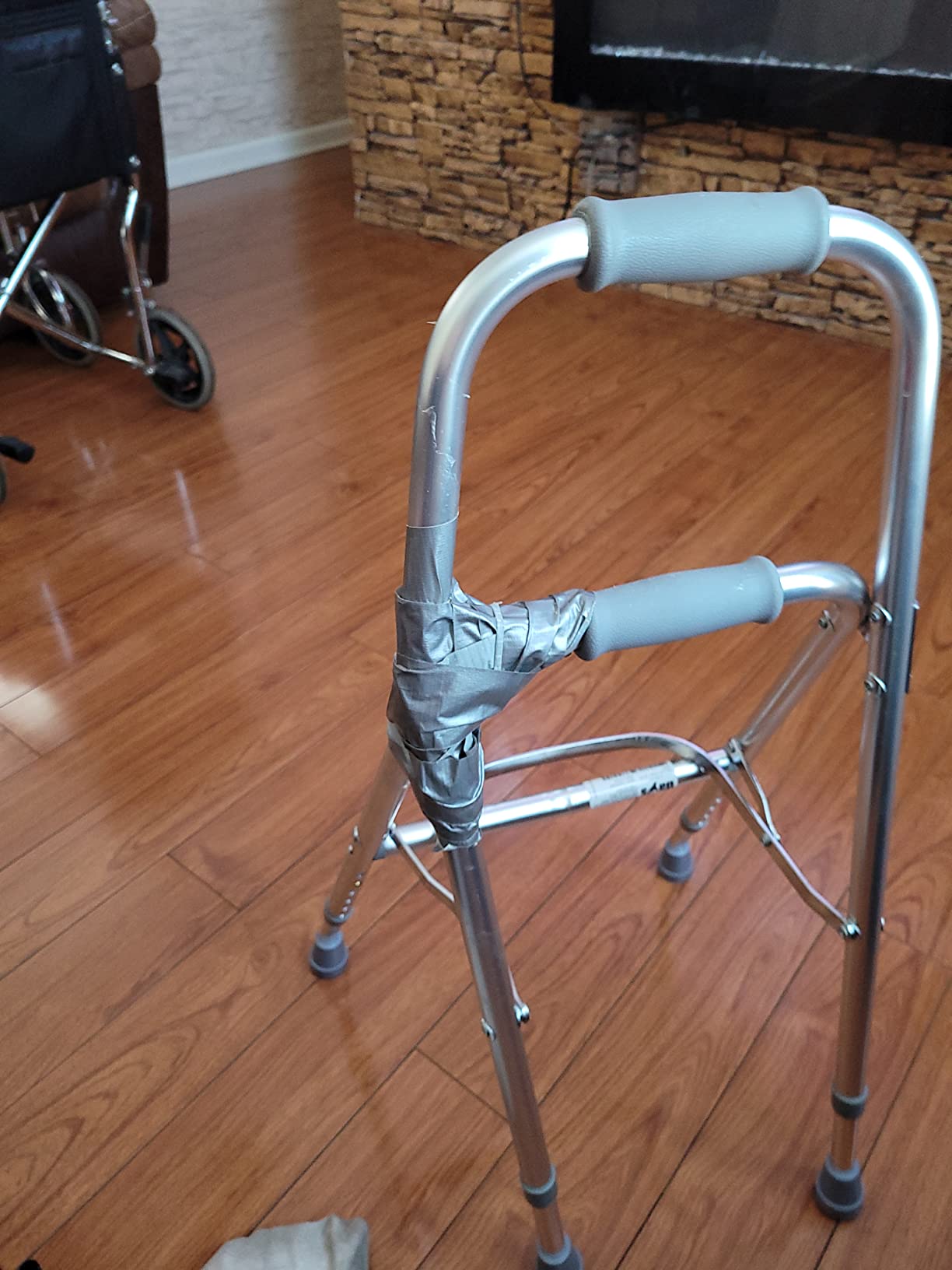 Days Hemi Walker - Mobility Aid for Elderly, Handicapped, Disabled Users - One Arm or Hand Support, Folding, Aluminum, Height Adjustable - Weight Capacity Up to 300 Pounds customer photo 1
