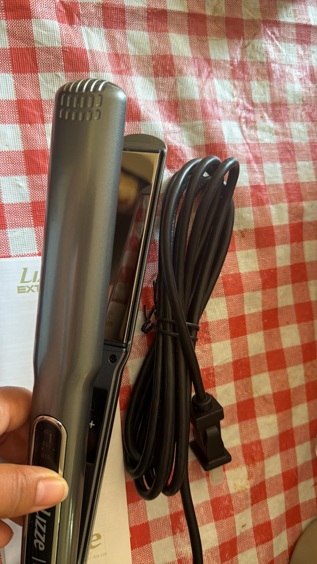 Lizze Extreme Professional Hair Straightener | Original Nano Titanium Technology Straightens Dry, Frizzy Hair Curls | 250 Deg. C. (480'f) - 110 Volts : Beauty & Professional Care customer photo 1