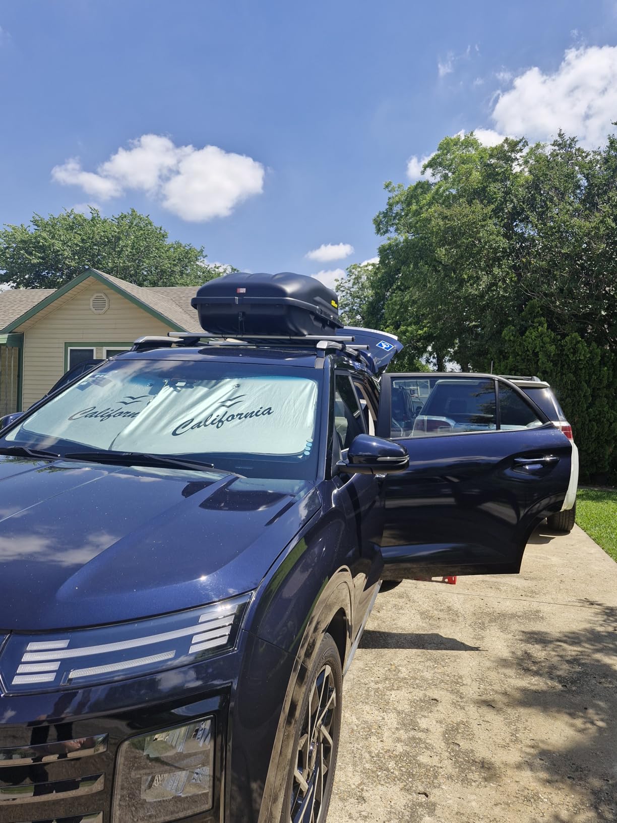 10 cu. ft. Rooftop Cargo Carrier, Weatherproof Lockable, 110 lb. Capacity customer photo 1