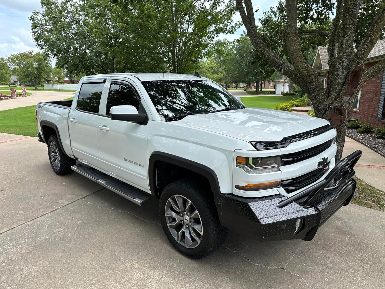 Tyger Auto Fender Flare Compatible with 2014-2018 Chevy Silverado 1500; 2015-2019 2500 3500HD 6.5' & 8' Bed, Fine-Textured Black Paintable Factory Style 6pc | TG-FF6C4368 customer photo 2