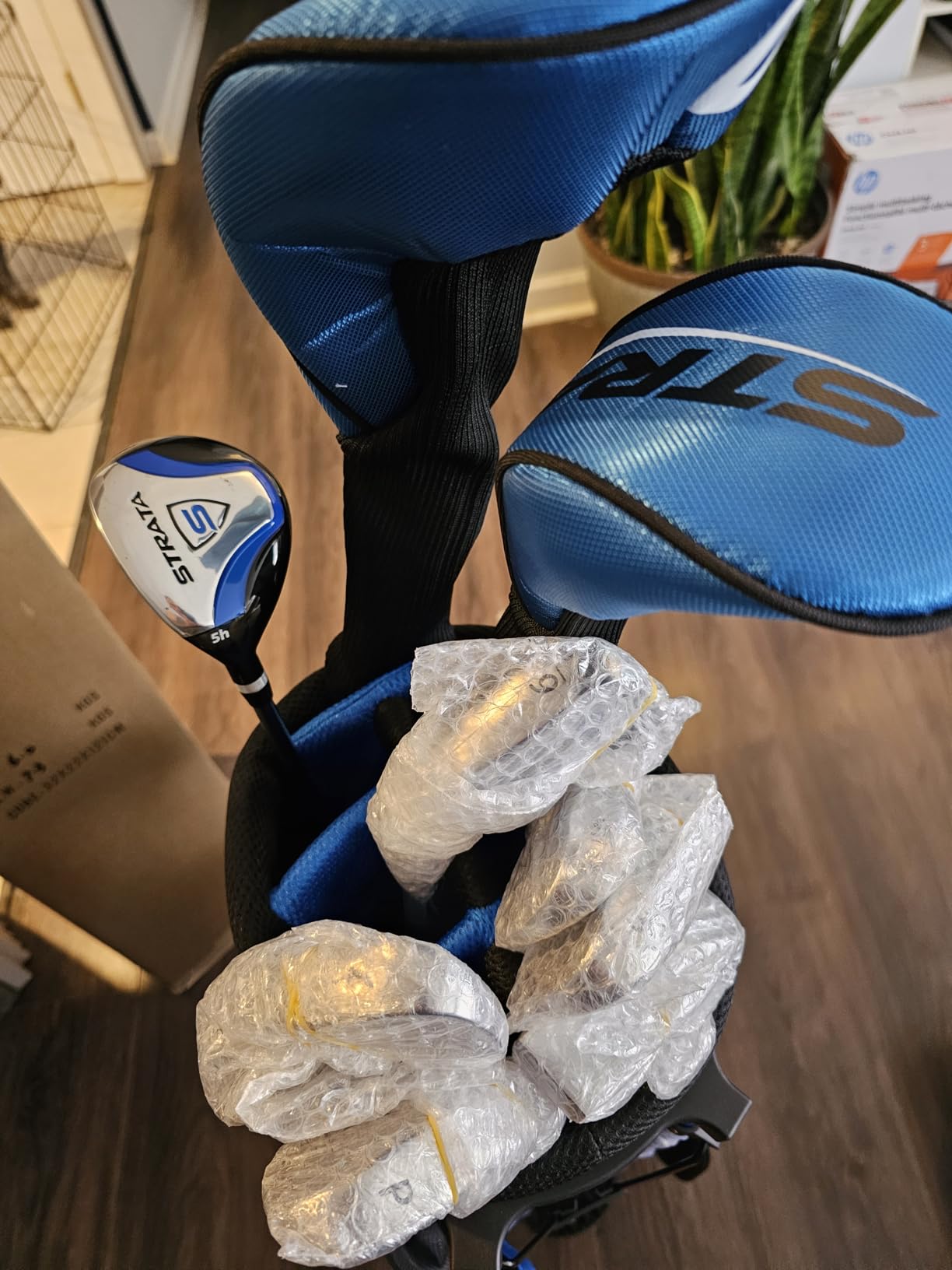 Callaway Golf Strata Complete Golf Set (Men's and Women's) customer photo 1
