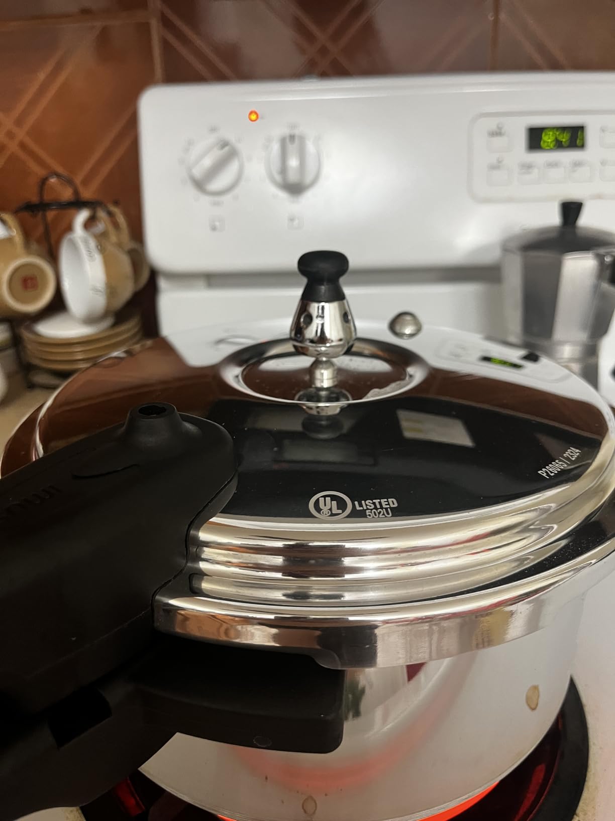 IMUSA USA A417-80807 16Qt Jumbo Stovetop Pressure Cooker with Regulator and Side Handles, Silver customer photo 1