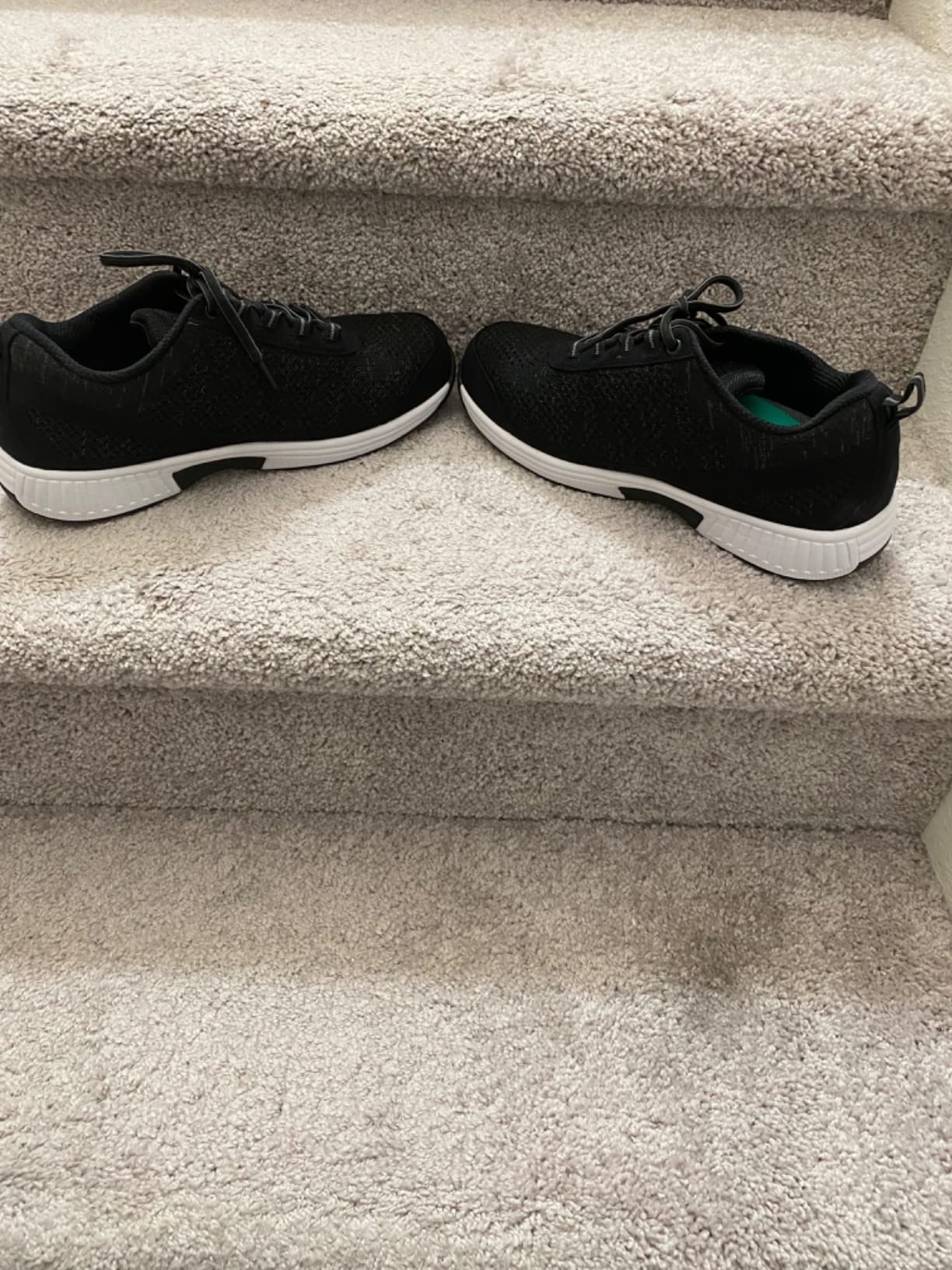 Orthofeet Lava Orthopedic Men's Walking Shoes customer photo 1