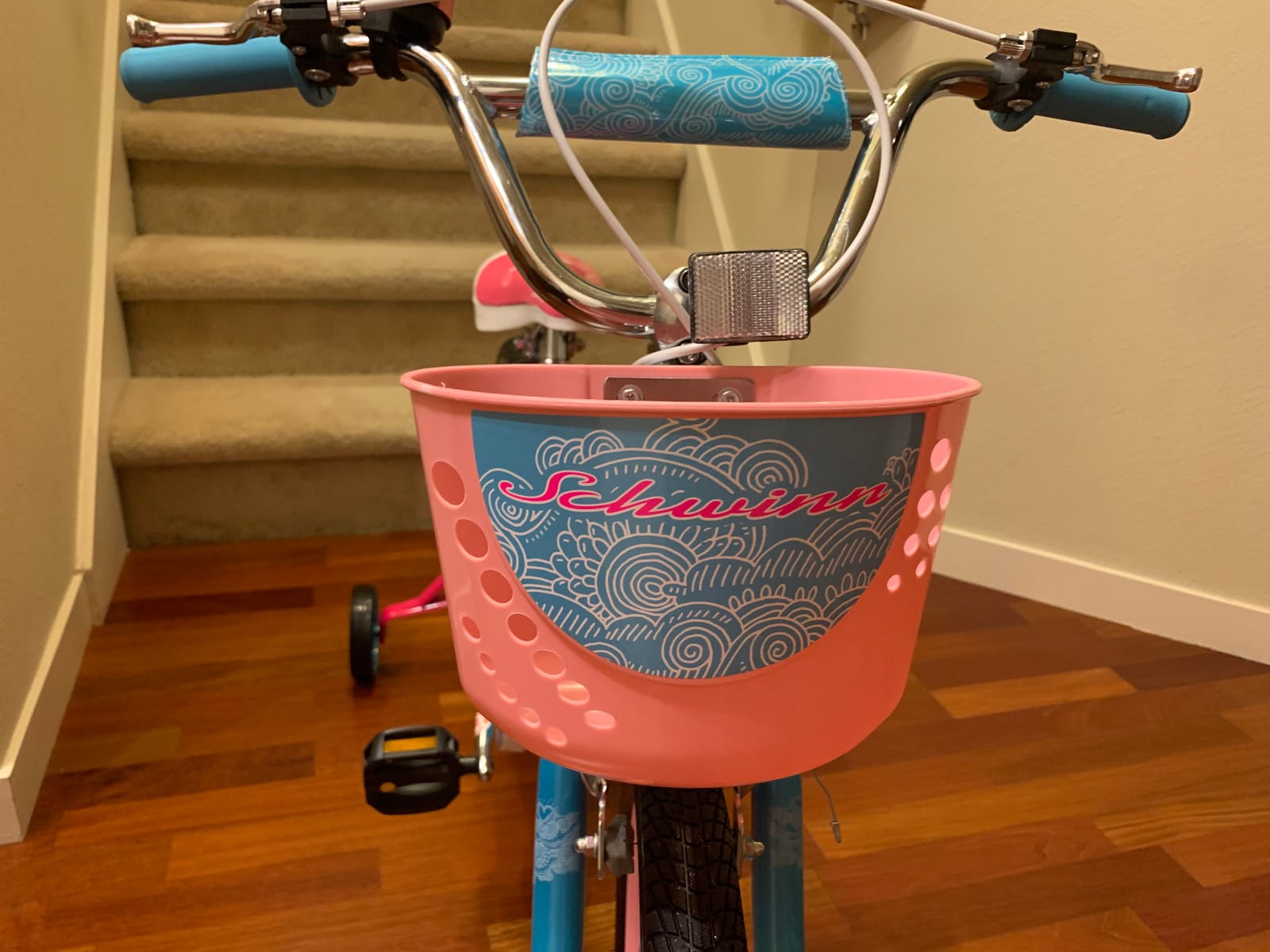 Schwinn Elm Bike, 14 Inch Bike for Kids, Ages 3-4, SmartStart Ergonomic Design for Kids, Adjustable Seat Grows with Child, Rear Coaster and Front Caliper Brake, Training Bicycle customer photo 1
