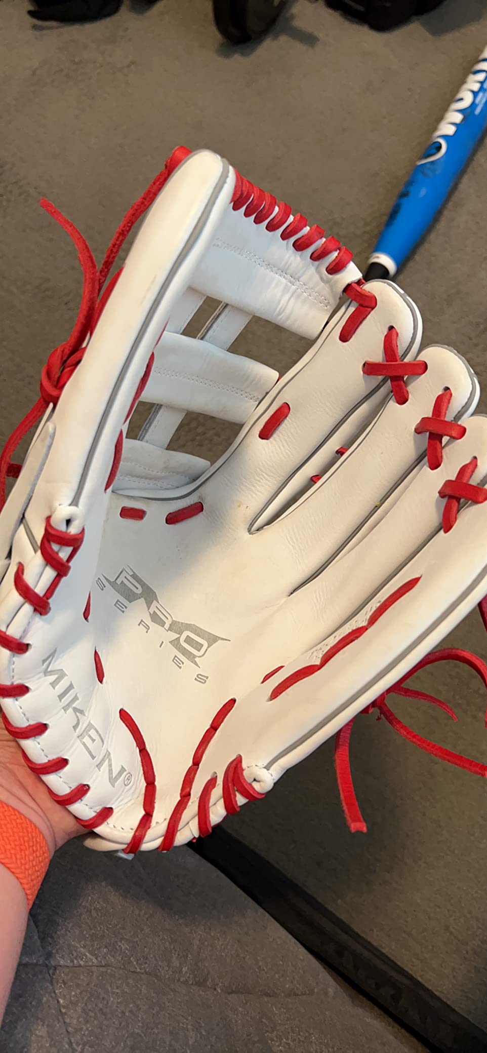 Miken Pro Series Slowpitch Softball Glove, 13 inch, White/Red customer photo 2