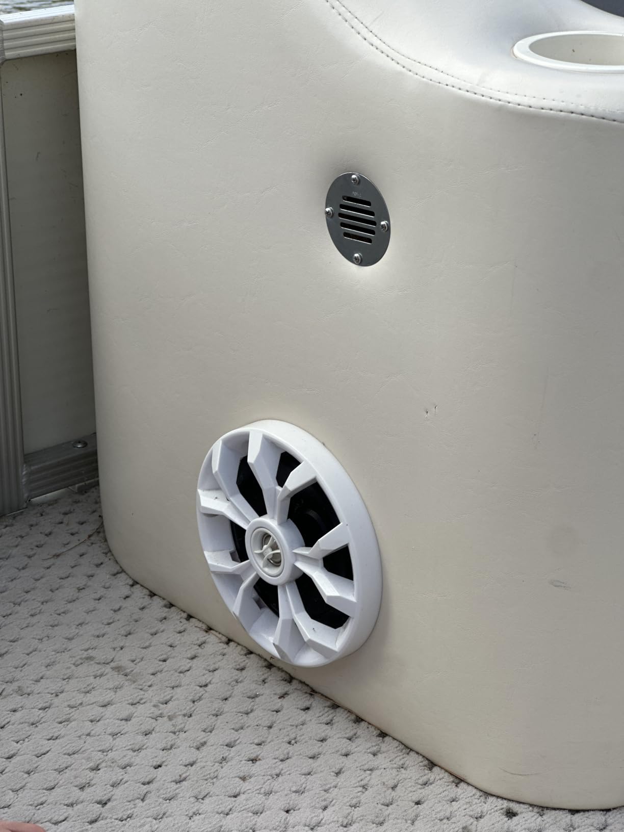 BELVA BBMS8W 500W Peak (250W RMS) 8
