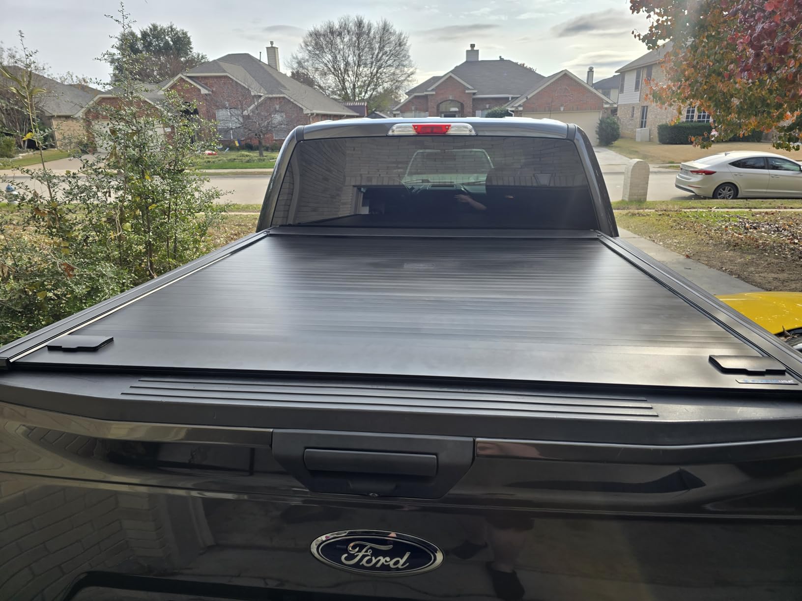 Syneticusa MB Retractable Tonneau Cover fit 2004-2026 F-150, 5.5ft Truck Bed | Hard Cover, 6063-T5 Aluminum, Double Lock, Waterproof, Low Profile, 600lb Capacity, 3-Year Warranty customer photo 2