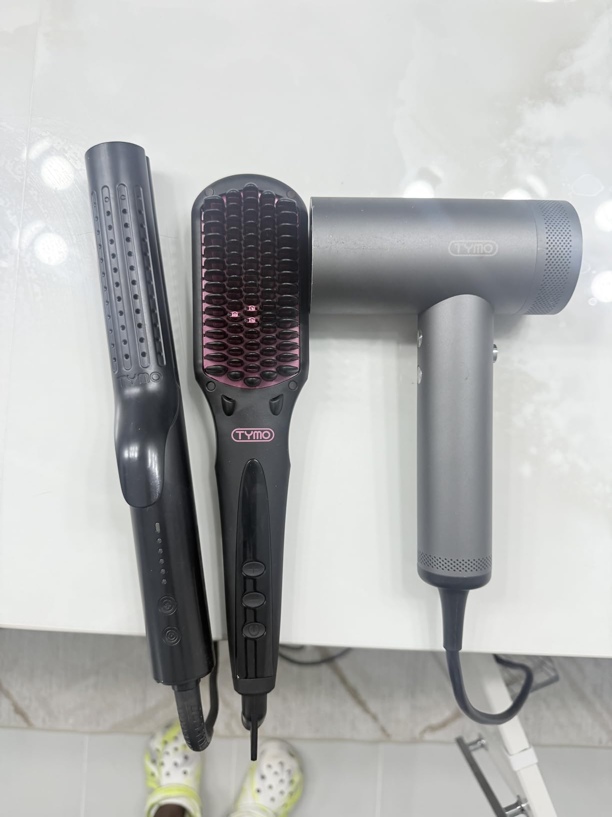 TYMO Ionic Hair Straightener Brush - One-Step Hair Straightener for Women, Straightening Brush with Negative Ions, 16 Temp Settings, LCD Display, Dual Voltage, Hot Comb Flat Iron for Frizz-Free Styles customer photo 1
