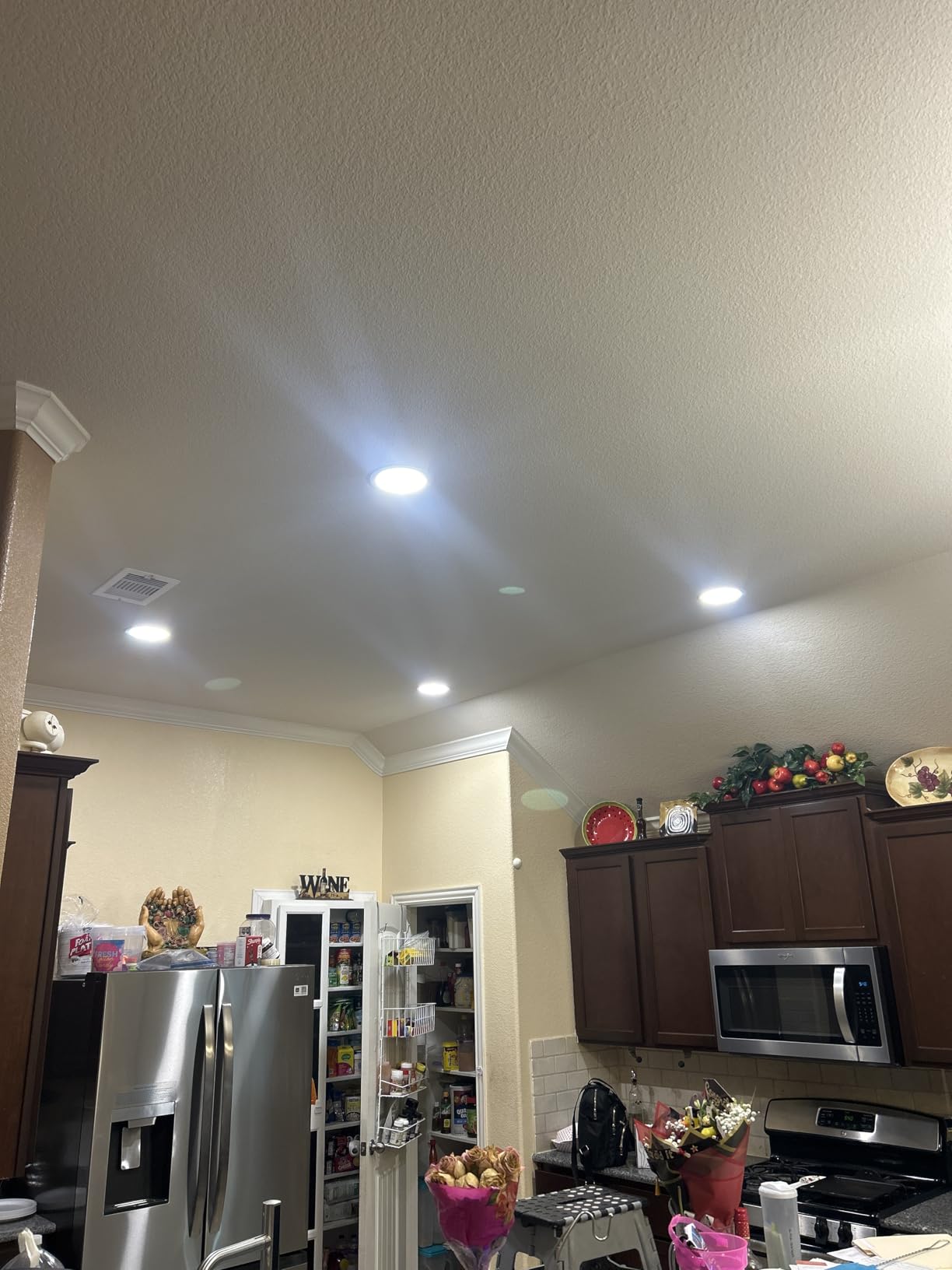 Ensenior 12 Pack 6 Inch LED Recessed Light, 5000K Dimmable Canless Wafer customer photo 2