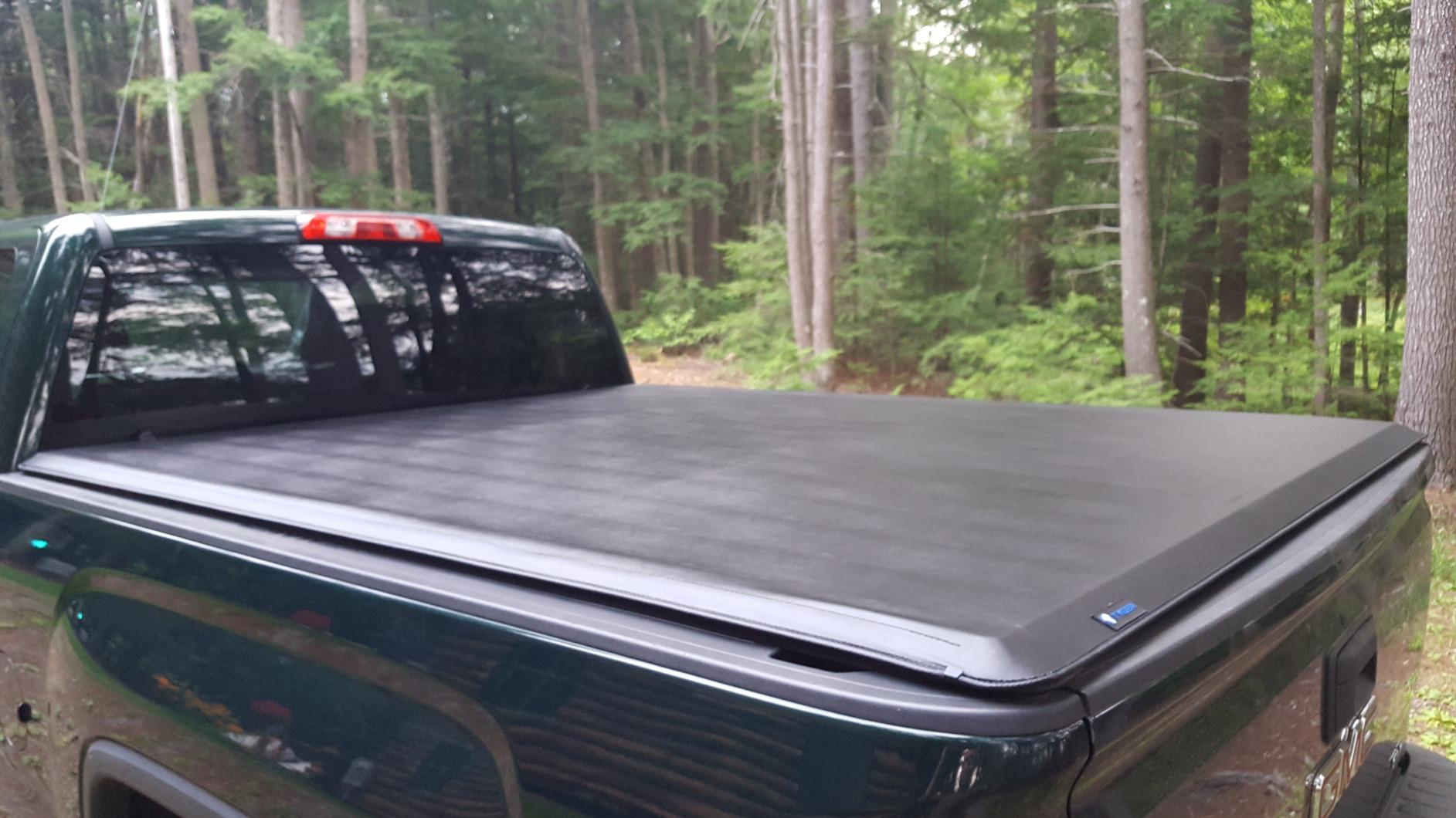 MaxMate Soft Roll-up Truck Bed Tonneau Cover Compatible with 2019-2026 Chevy Silverado GMC Sierra 1500 (Not Fit 19 LD/Limited) | 5'10