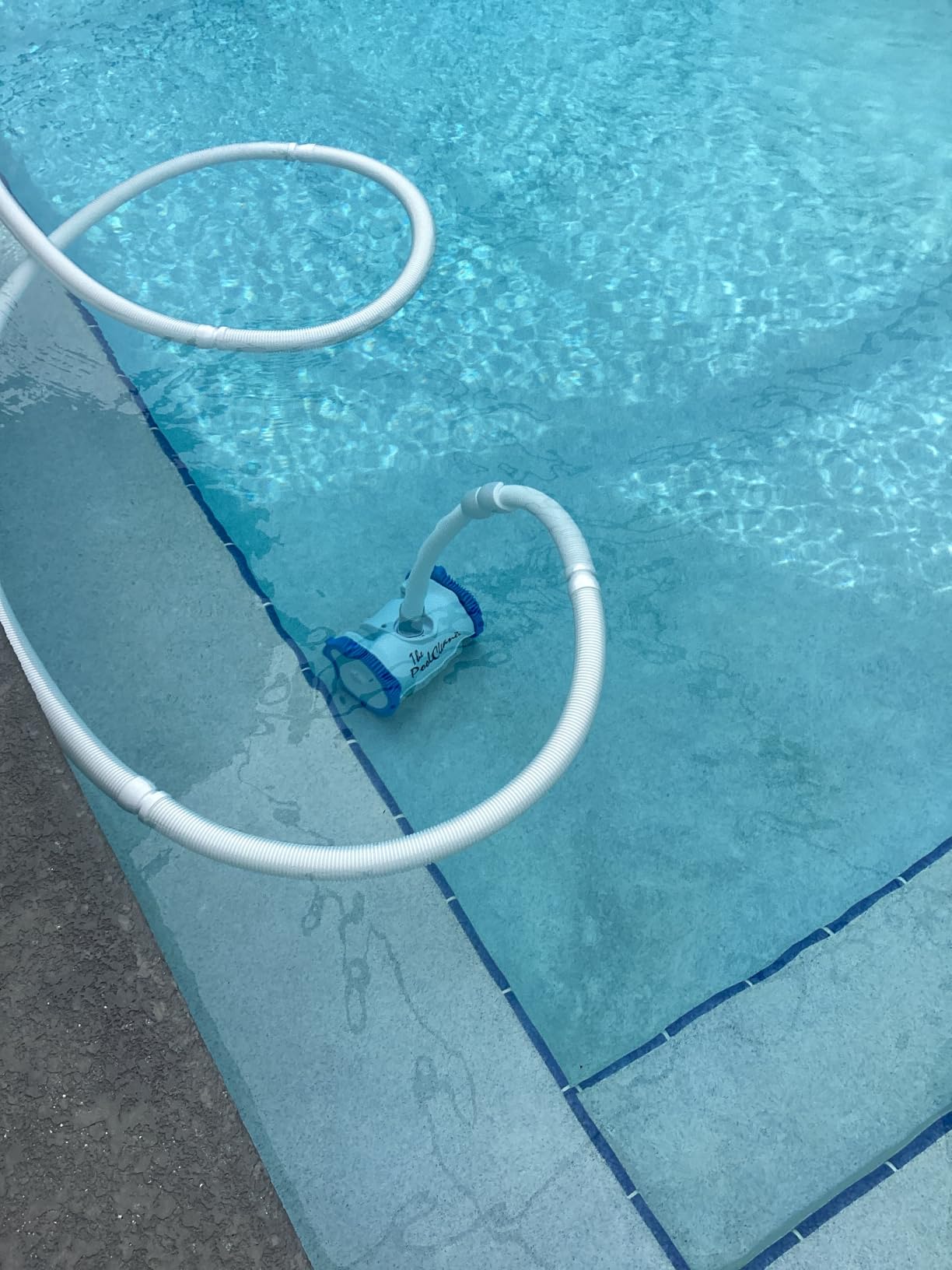 Hayward Poolvergnuegen Suction Pool Cleaner (2 Wheel) Pools up to 16 x 32ft customer photo 2