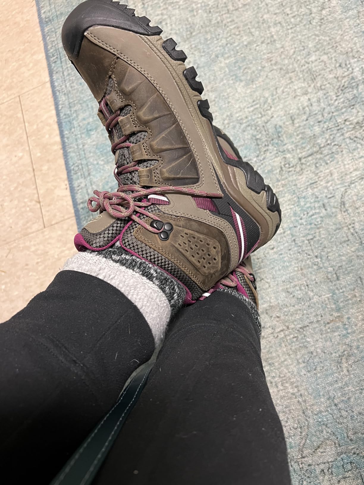KEEN Women's Targhee III Mid Height Waterproof Hiking Boot customer photo 1
