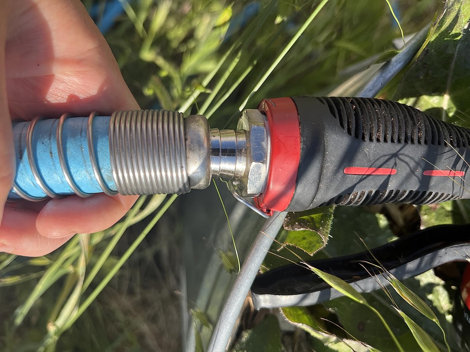 Camco EvoFlex 25' Professional Plus Marine/RV Drinking Water Hose — For Drinking Water — Certified Lead-Free — Anti-Kink Design — Zero Memory Retention — Made with Quality PVC —Machined Fittings customer photo 1