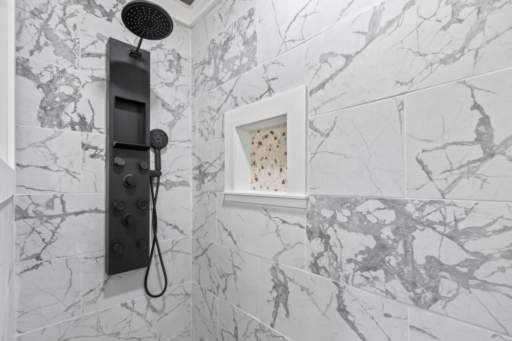 ROVATE Shower Panel Tower System with Adjustable 6 Body Jets, Brushed customer photo 1