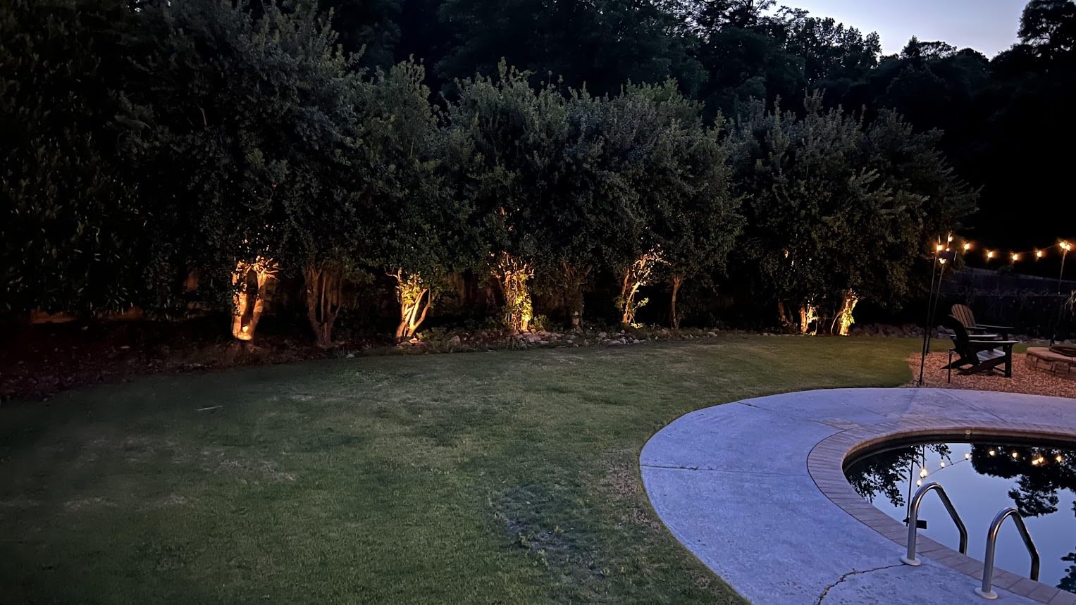 APONUO Metal Solar Spot Lights Outdoor with 9.8ft Cable Solar Powered Landscape Lighting Low Voltage IP65 Waterproof Auto On/Off for Outside Garden Yard Landscape Pathway Garage-Warm White(4-in-1) customer photo 1
