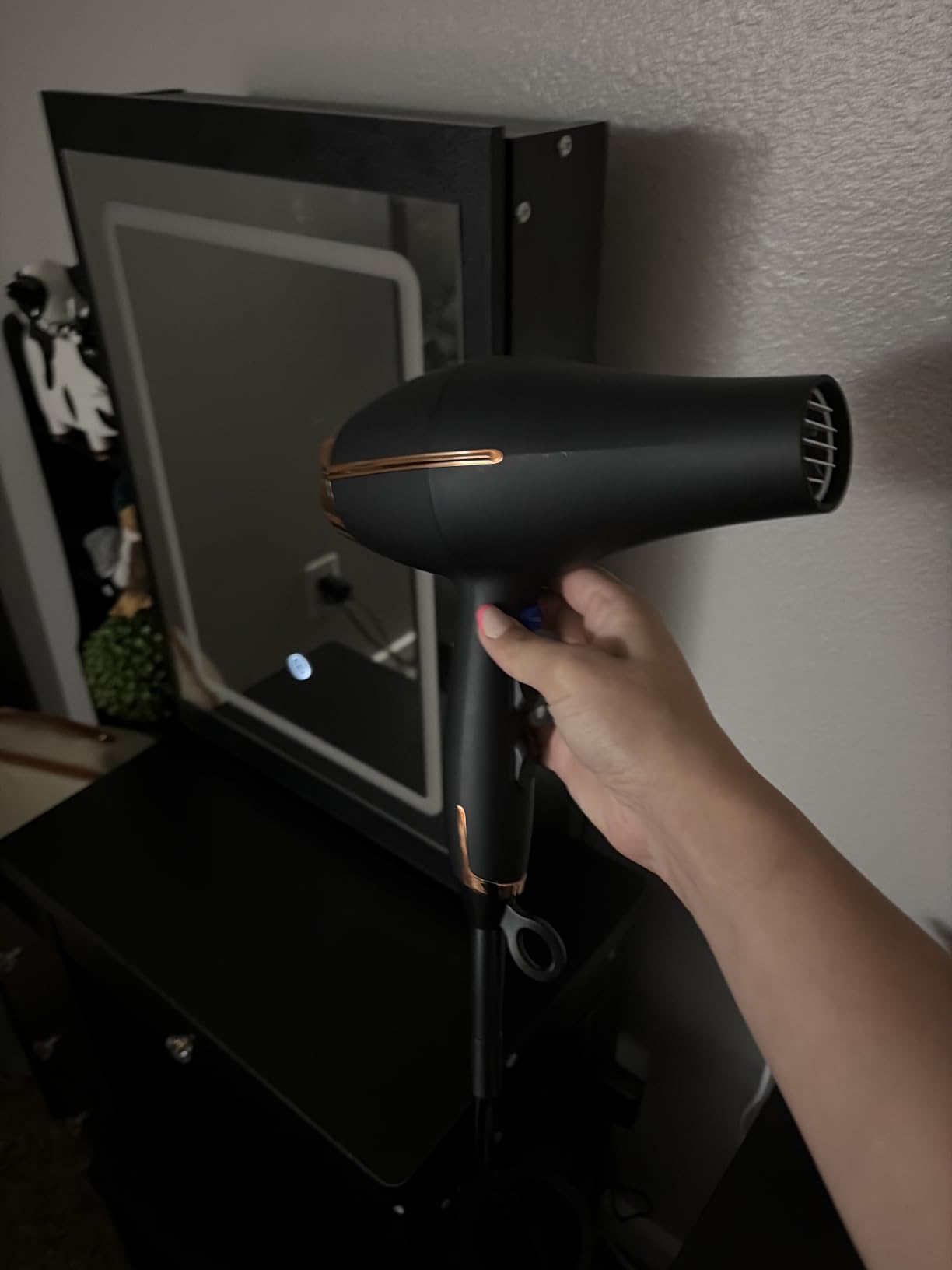 Conair InfinitiPRO Hair Dryer with Diffuser & Concentrator, 1875W, Black customer photo 1