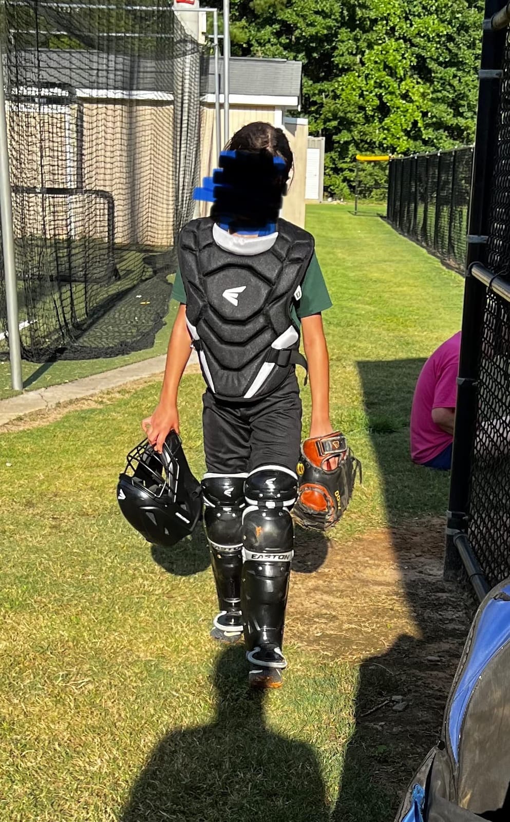 Easton | Black Magic 2.0 Baseball Catcher's Set | Sizes - Junior (Ages 6-8) / Youth (Ages 9-12) customer photo 2