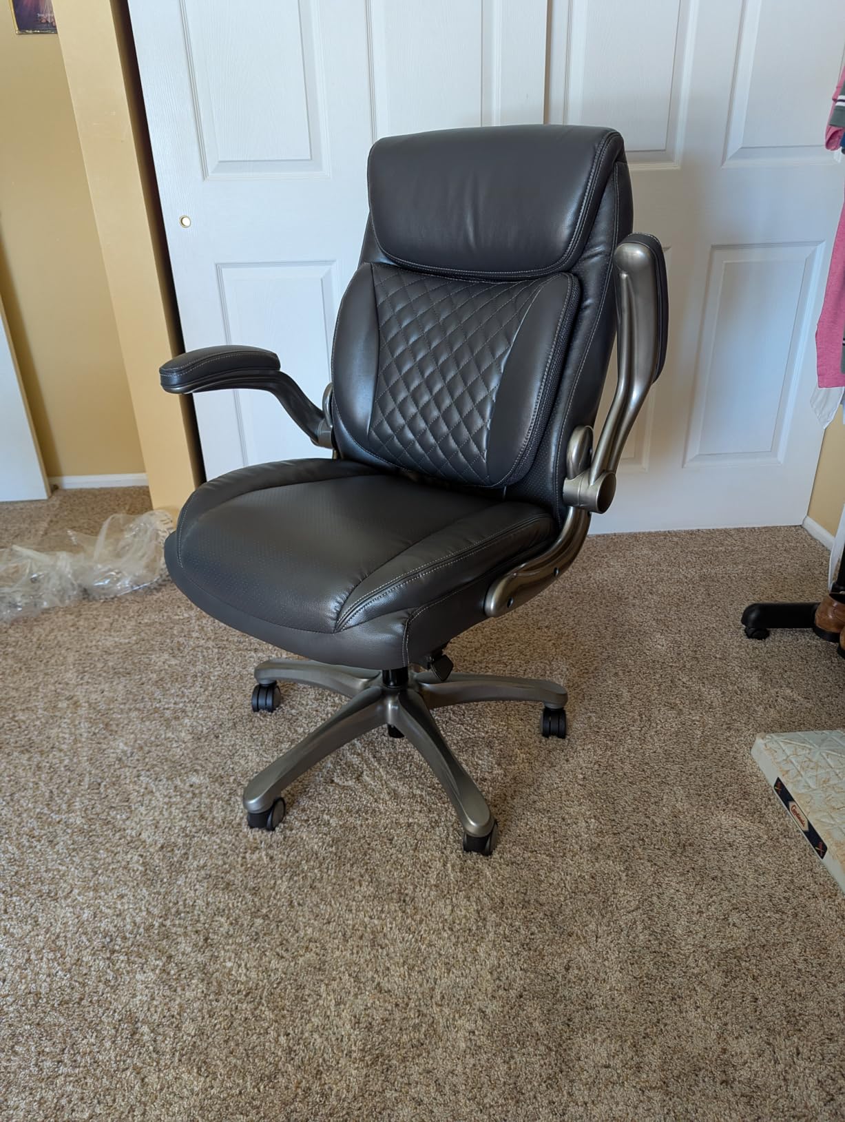 Amazon Basics Ergonomic Executive Office Chair with Adjustable Lumbar Support, Flip-up Arms, Height Adjustable, 360° Rolling Swivel, Computer Desk Chair, Grey Leather customer photo 2