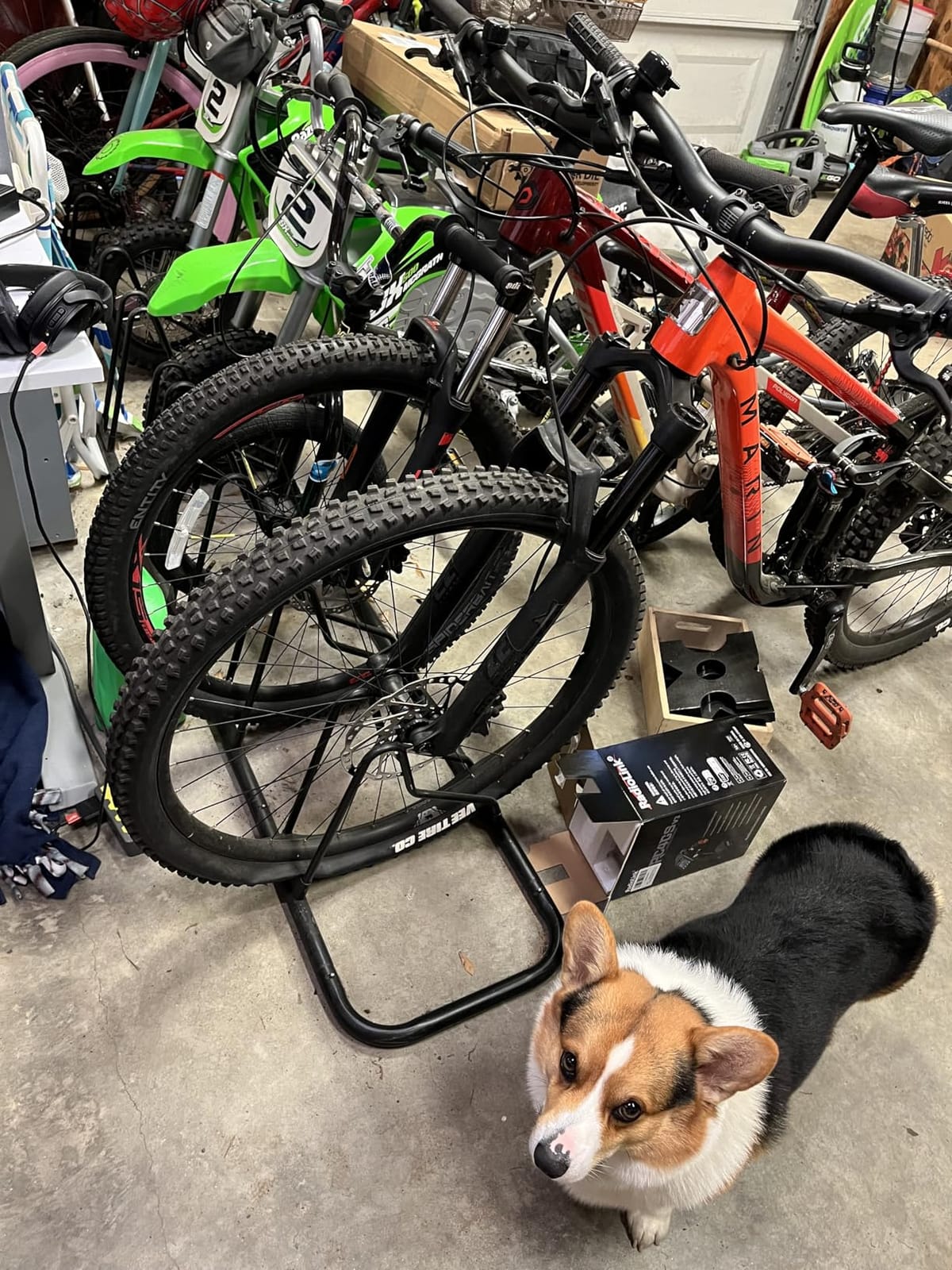 CyclingDeal Bicycle Floor Parking Rack Stand - for Mountain MTB Road Bike - Indoor Home Garage Storage - Classic 5 Bikes customer photo 1