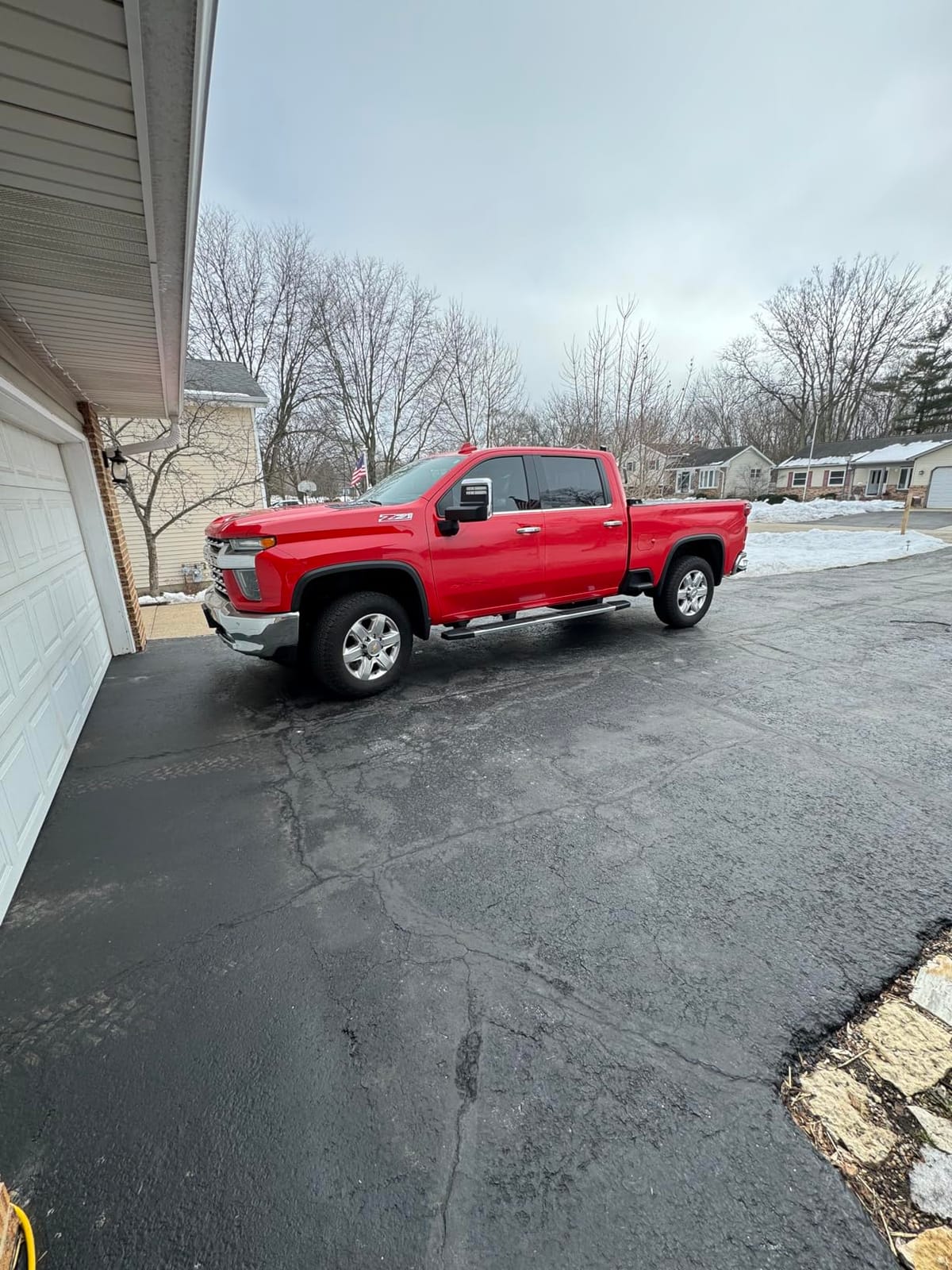 RealTruck BACKRACK Original Rack Frame Only | Black, No Drill | 15020 | Fits 2020-2025 Chevrolet/GMC Silverado/Sierra 2500/3500 HD; 2002-2025 Dodge RAM 1500; 2019-2025 Dodge RAM 2500/3500 & Others customer photo 1
